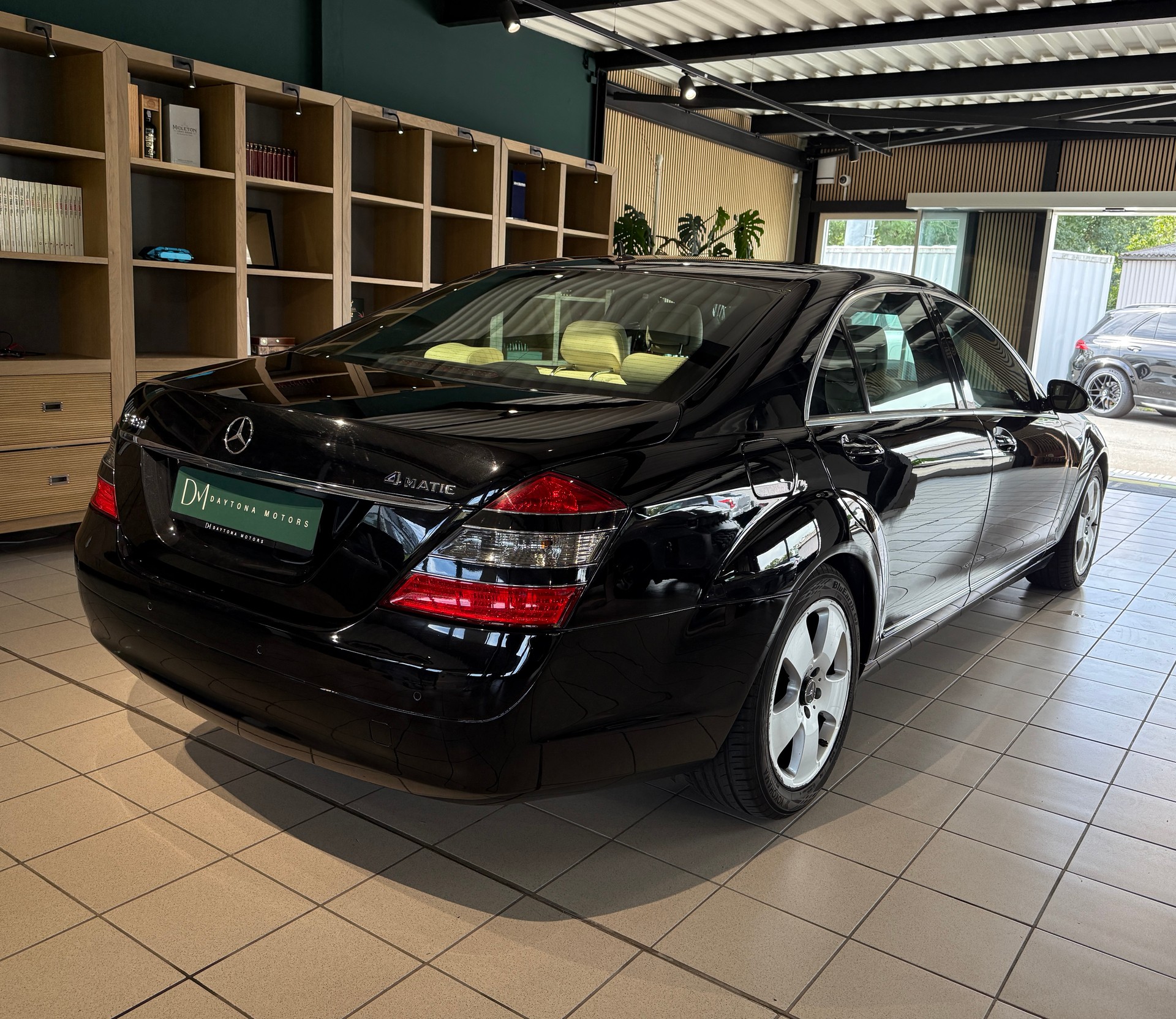 MERCEDES-BENZ S 350 L 7G-Tronic-image-3