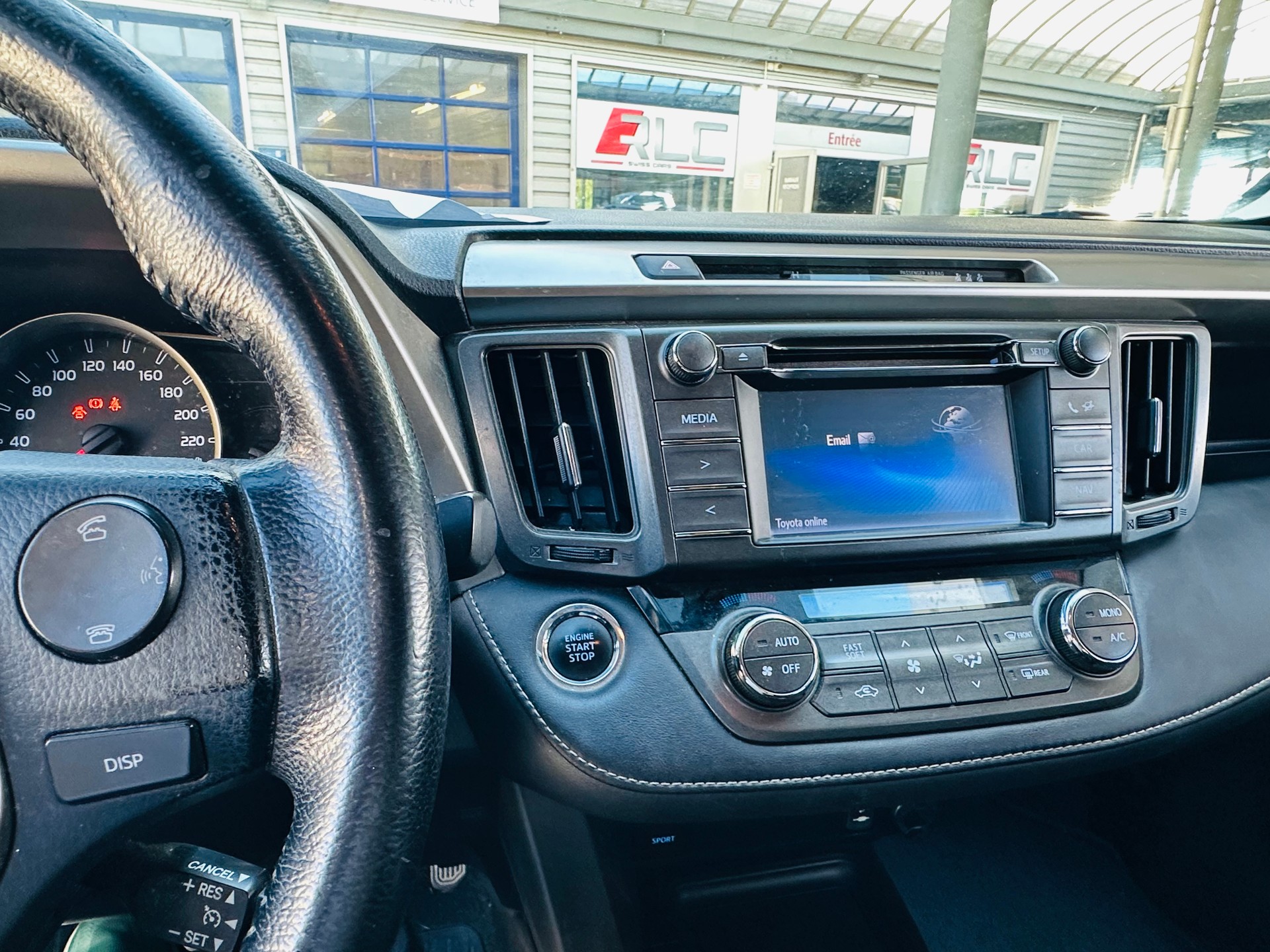 TOYOTA RAV-4 2.0D-4D Sol-image-7