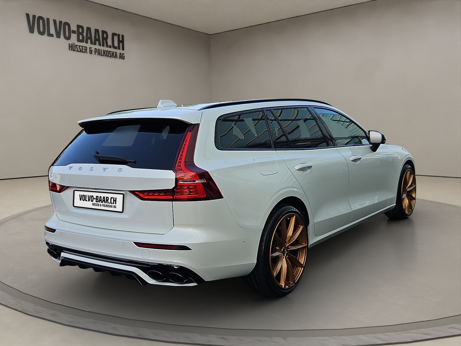 VOLVO V60 2.0 T6 TE Ultra Dark eAWD-image-4