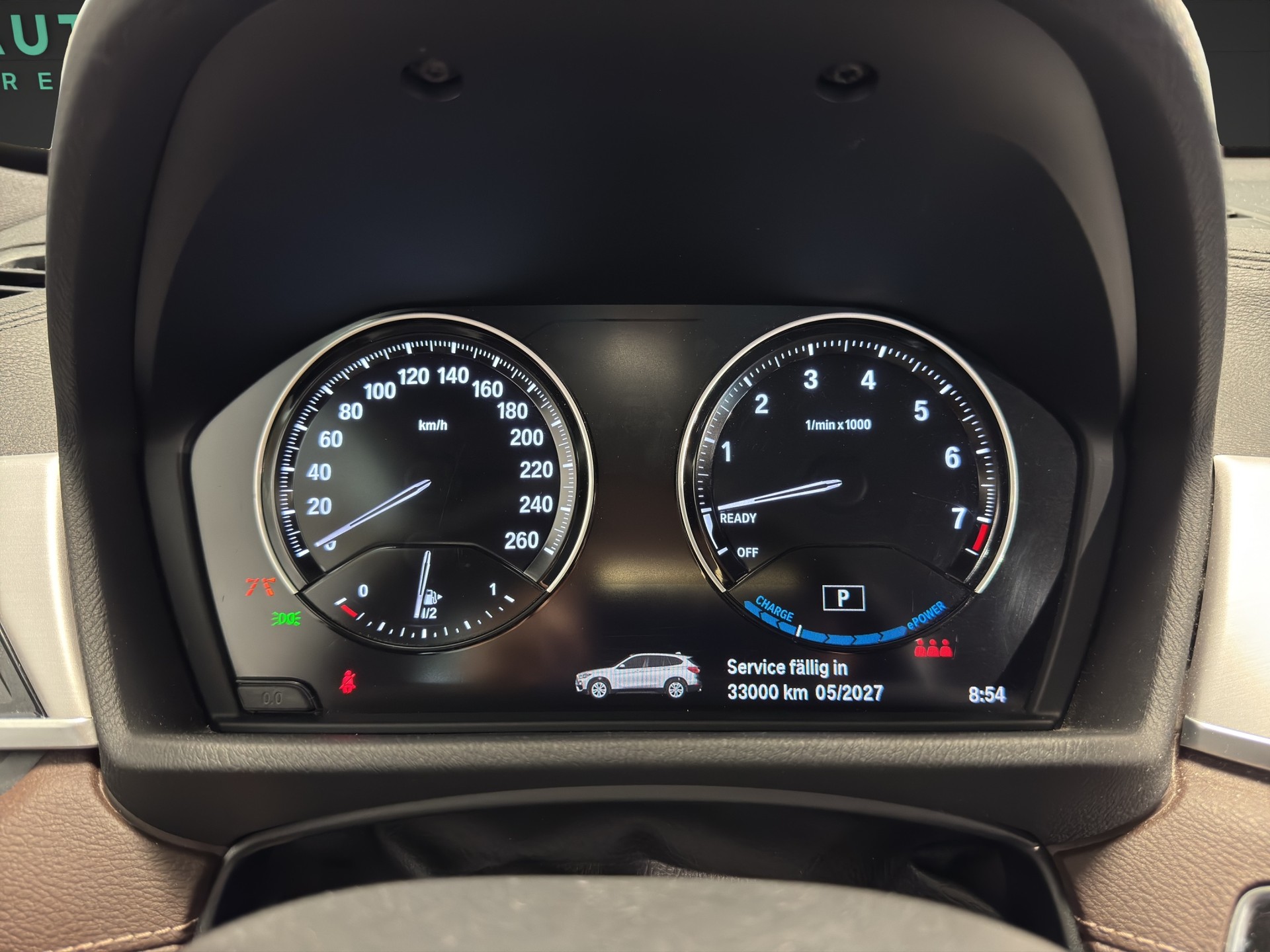 BMW X1 25e xDrive-image-13