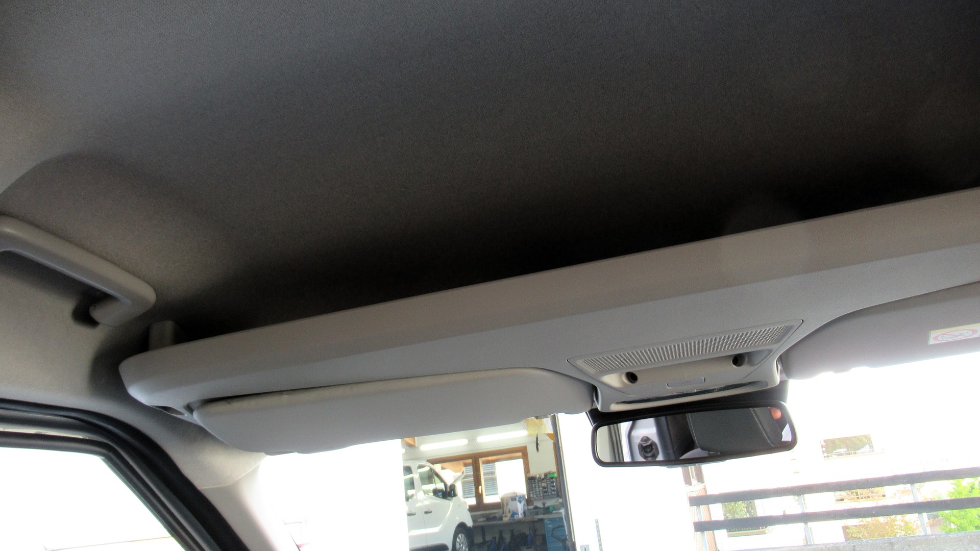 FORD Tourneo Courier 1.0 EcoBoost Active Automat-image-8
