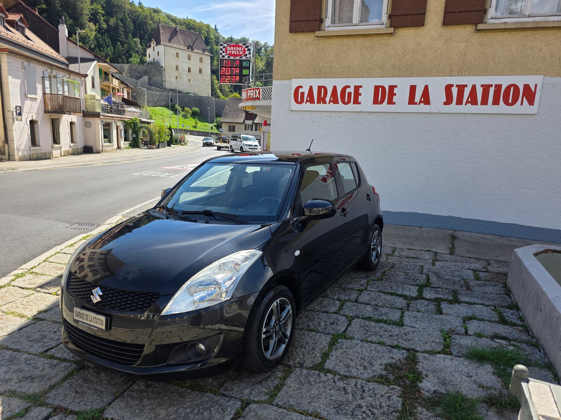 SUZUKI Swift 1.2i 16V GL-image-0