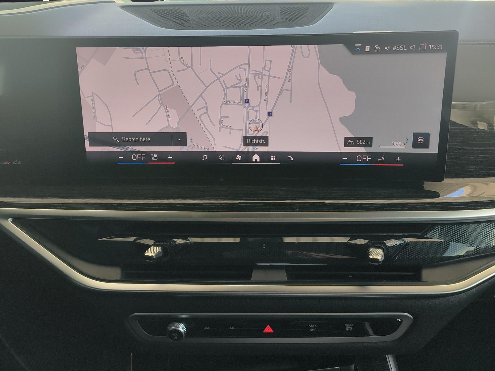 BMW X5 30d xDrive-image-17
