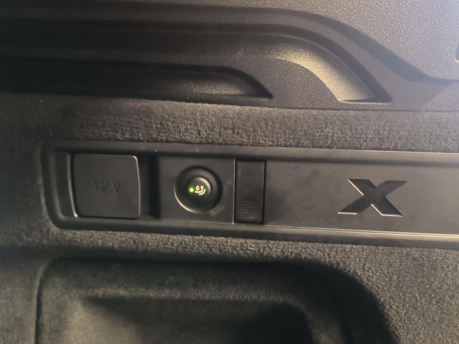 BMW X5 30d xDrive-image-23