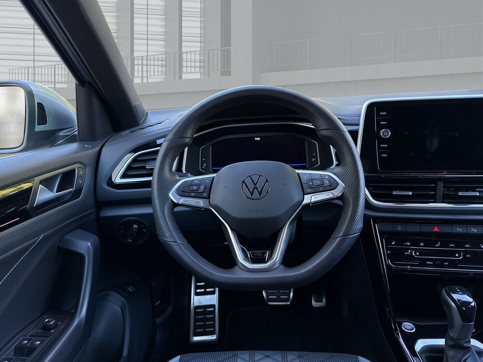VW T-Roc 1.5 TSI EVO R-Line DSG-image-9