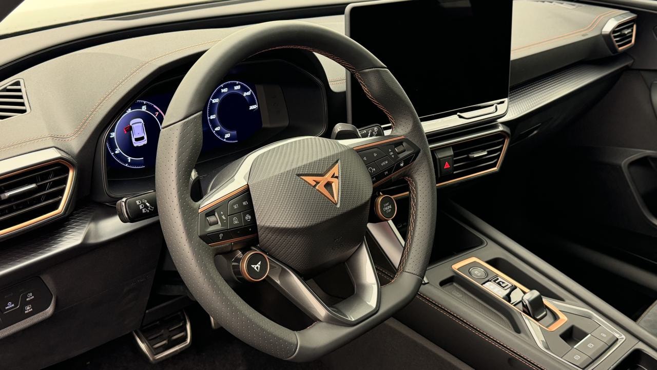 CUPRA LEON ST 1.5 e-HYBRID pHEV VZ DSG-image-6