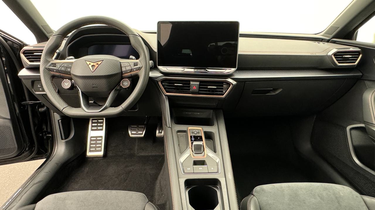 CUPRA LEON ST 1.5 e-HYBRID pHEV VZ DSG-image-5