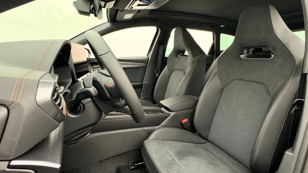 CUPRA LEON ST 1.5 e-HYBRID pHEV VZ DSG-image-4