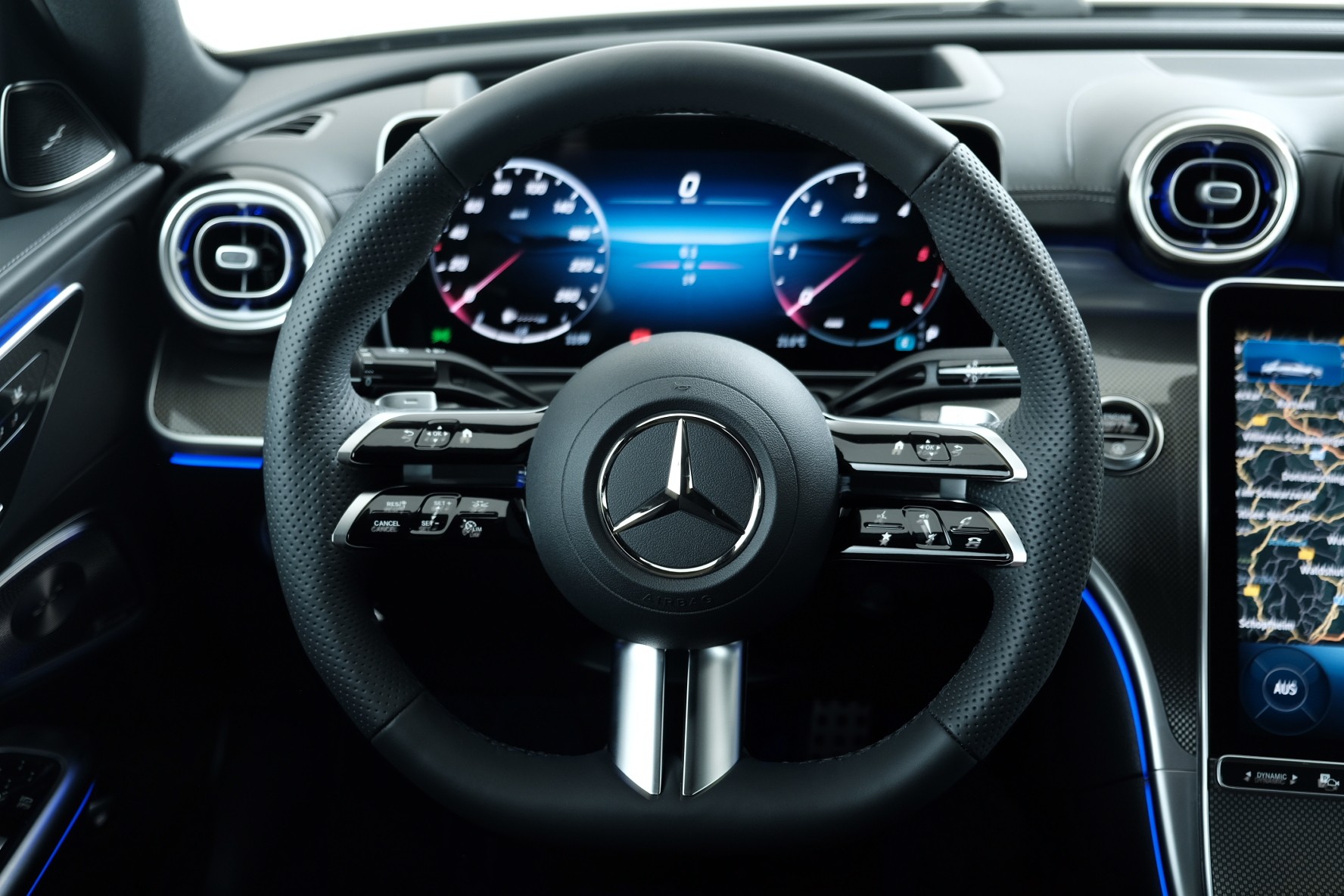 MERCEDES-BENZ C 220 d Swiss Star AMG Line 4matic W206-image-7