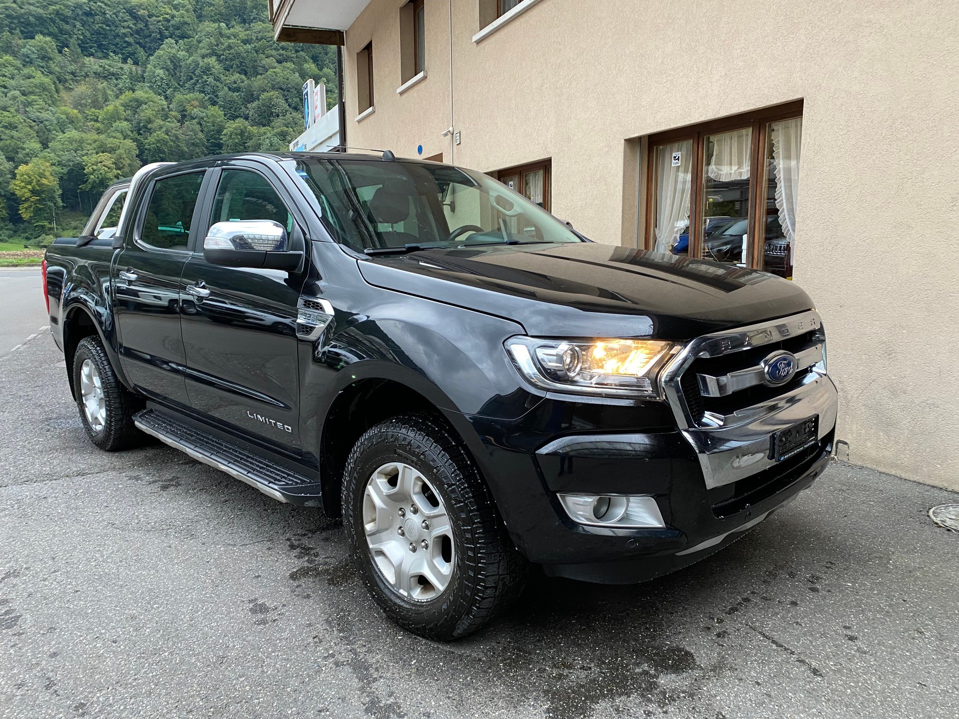 FORD Ranger LTD 3.2 TDCi 4x4 A-image-10