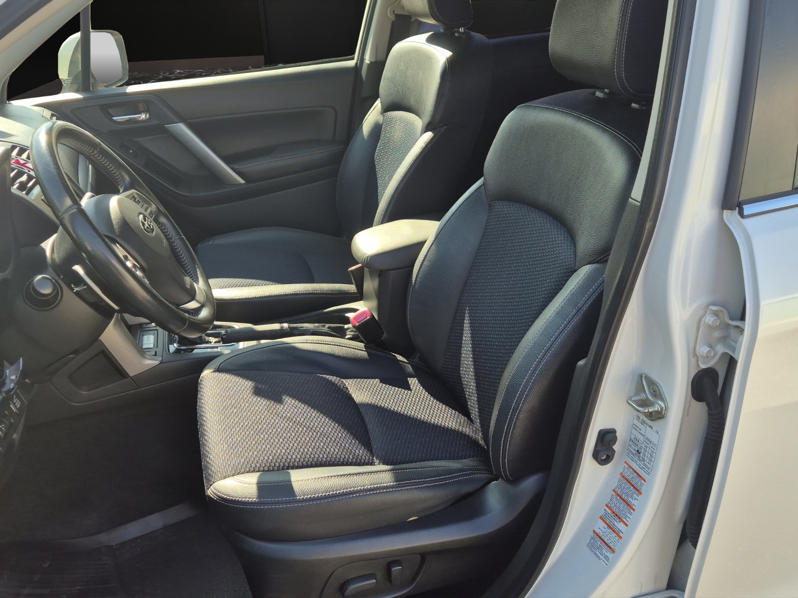 SUBARU Forester 2.0XT Sport Lineartronic-image-5