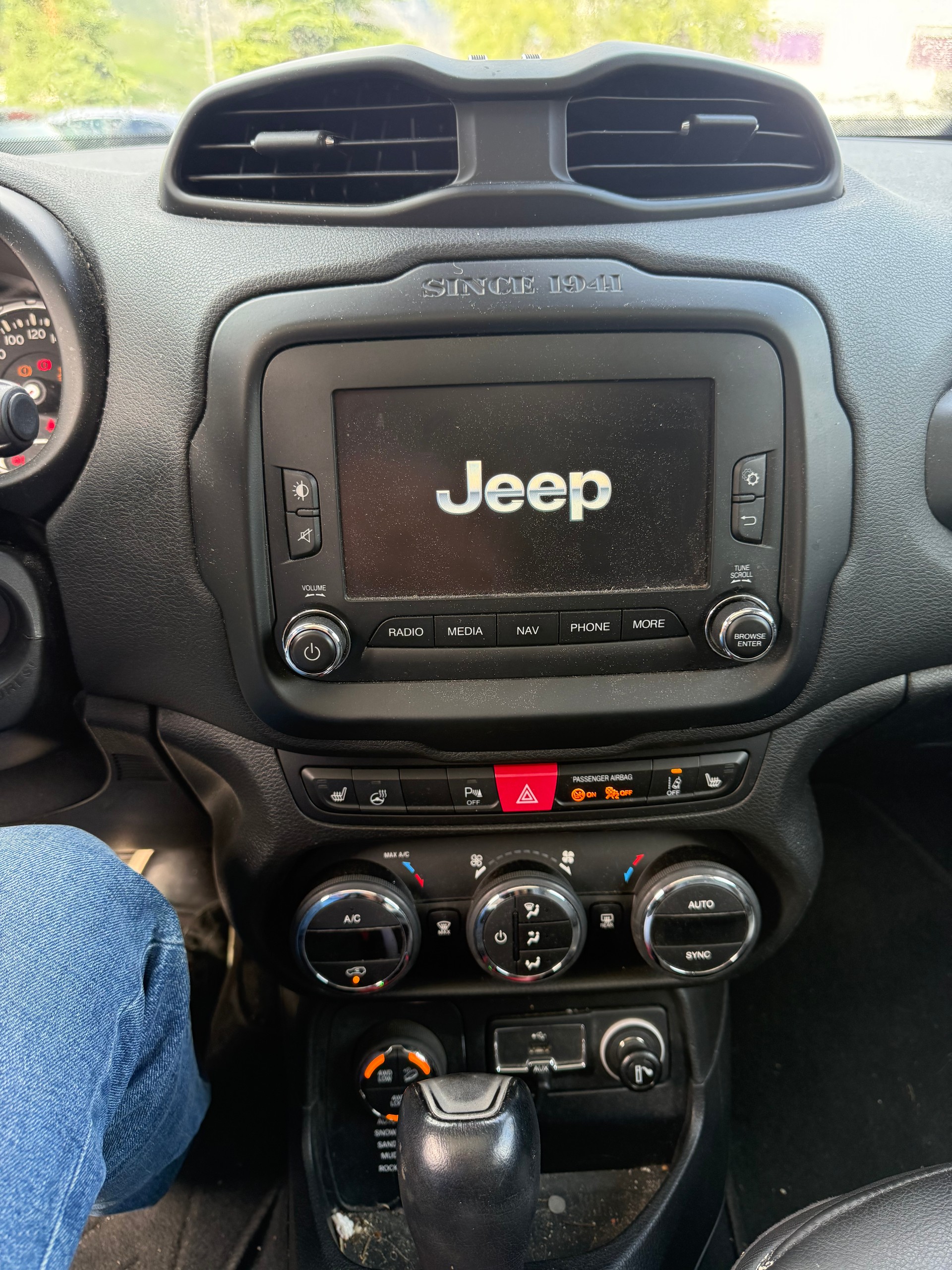 JEEP Renegade 2.0 CRD Trailhawk AWD + Low Range 9ATX-image-12