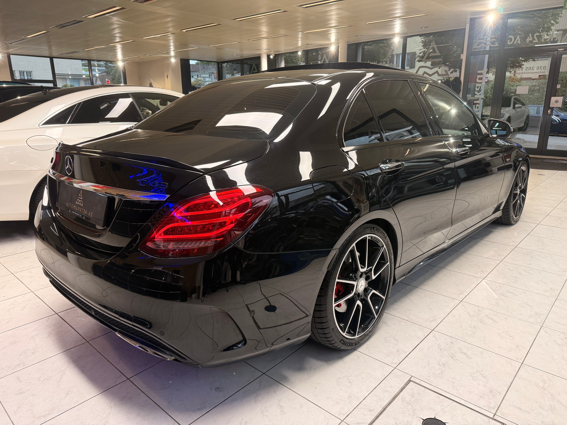 MERCEDES-BENZ C 450 AMG (C43) 4matic-image-13