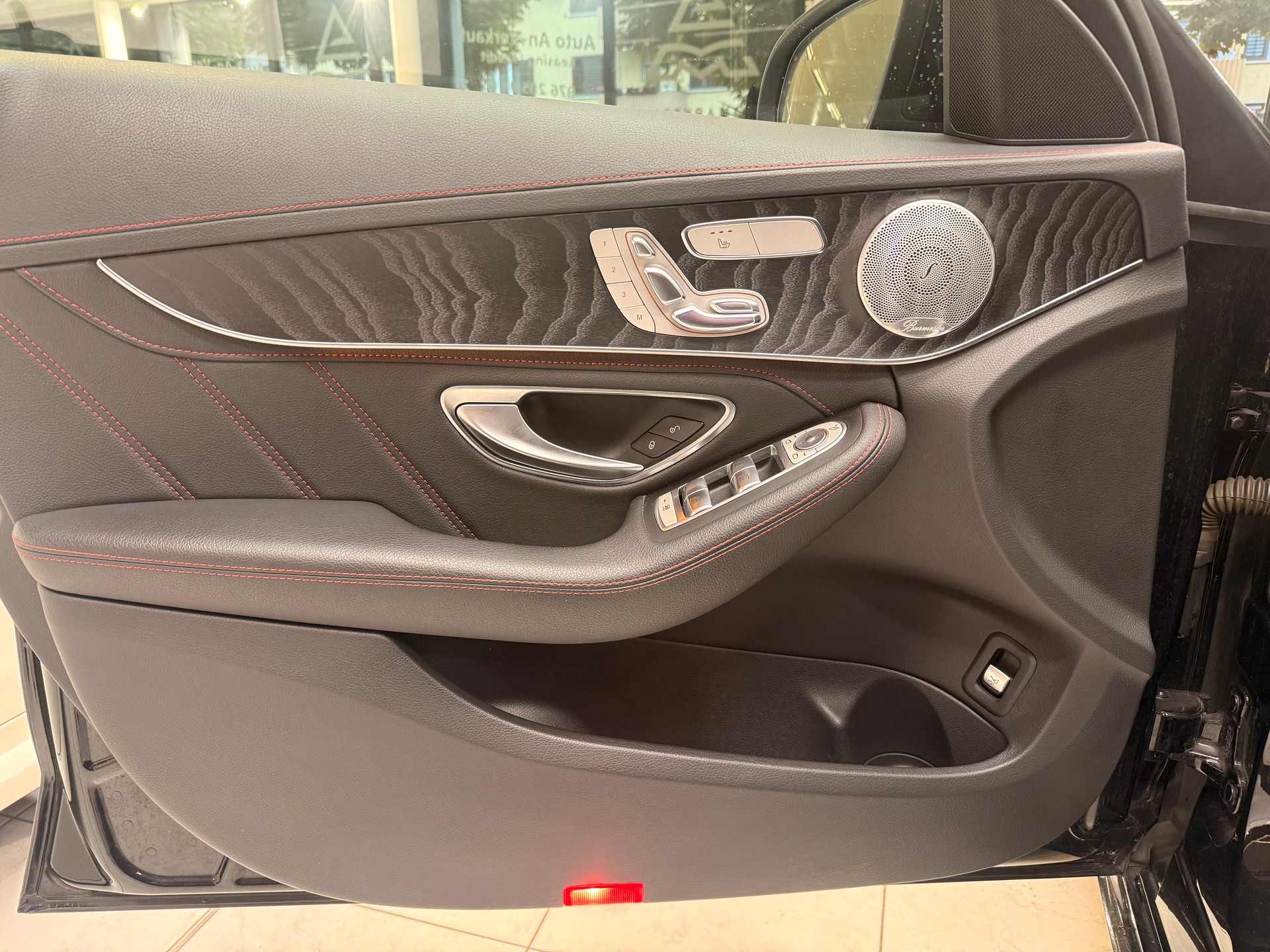 MERCEDES-BENZ C 450 AMG (C43) 4matic-image-6