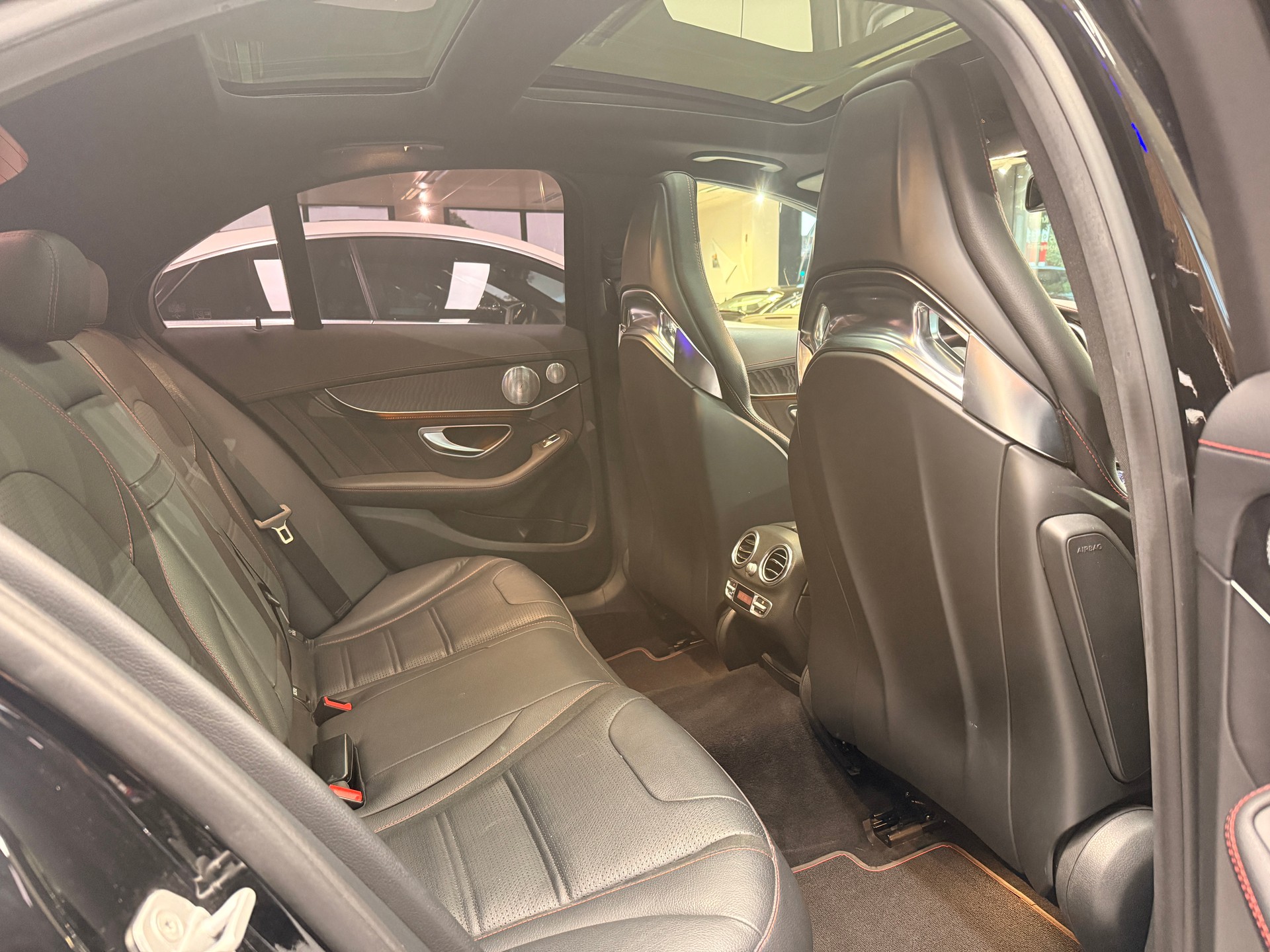 MERCEDES-BENZ C 450 AMG (C43) 4matic-image-10
