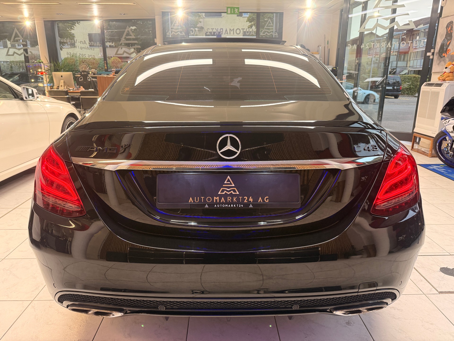MERCEDES-BENZ C 450 AMG (C43) 4matic-image-12