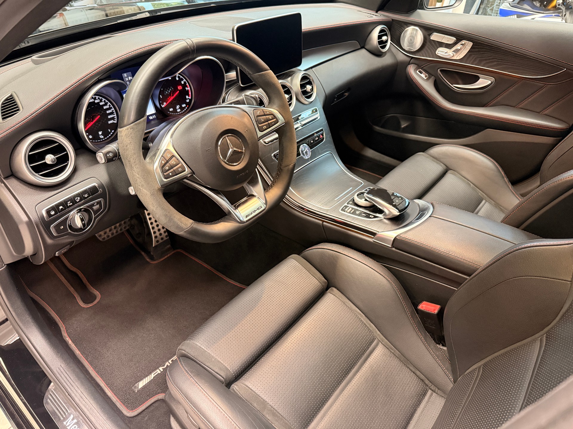 MERCEDES-BENZ C 450 AMG (C43) 4matic-image-5