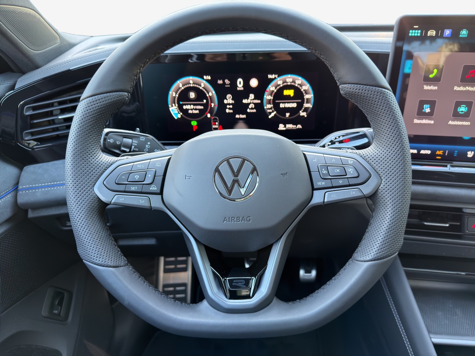 VW Tiguan 2.0 TSI DSG R-Line 4Motion-image-9