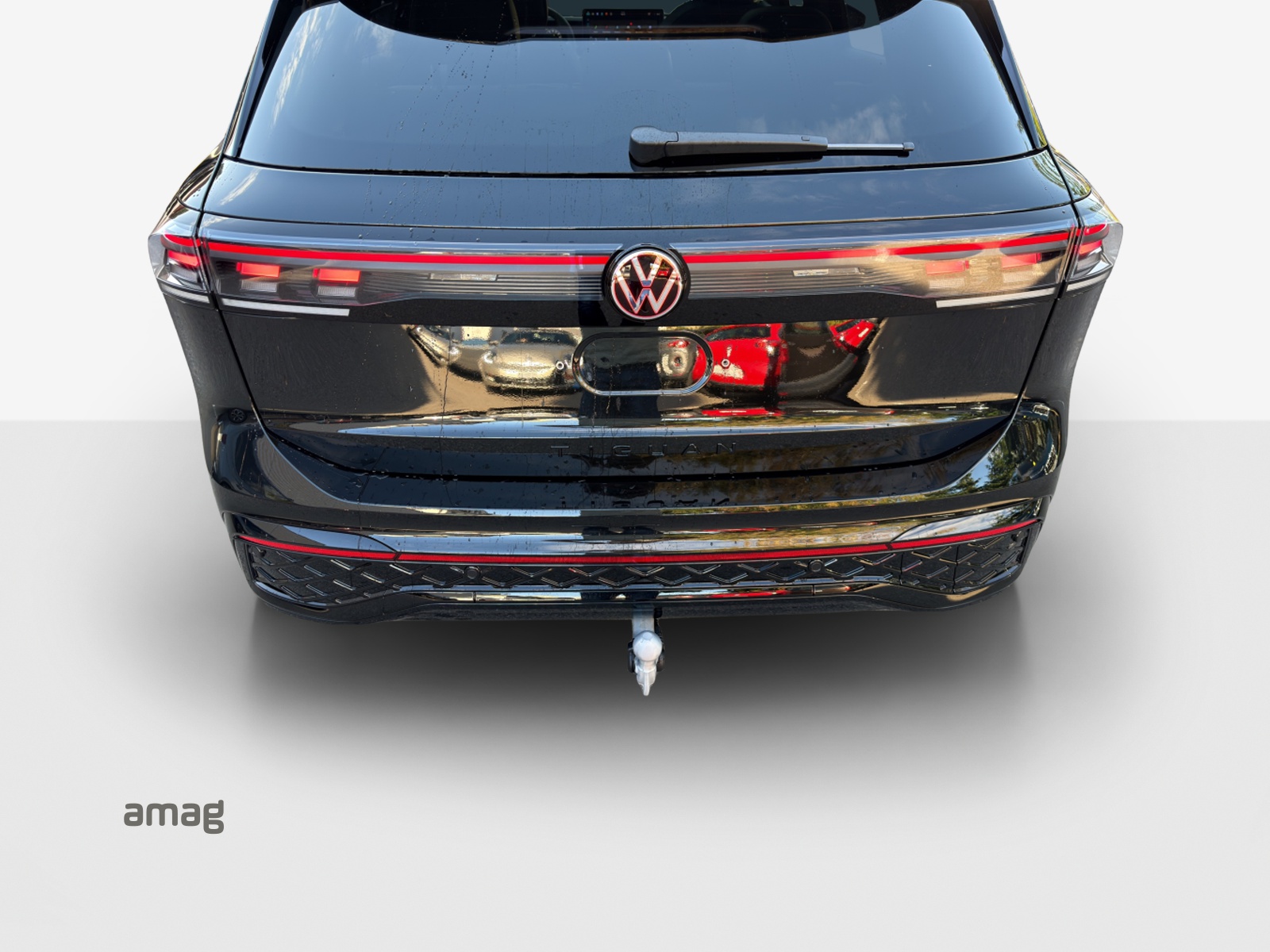 VW Tiguan 2.0 TSI DSG R-Line 4Motion-image-13