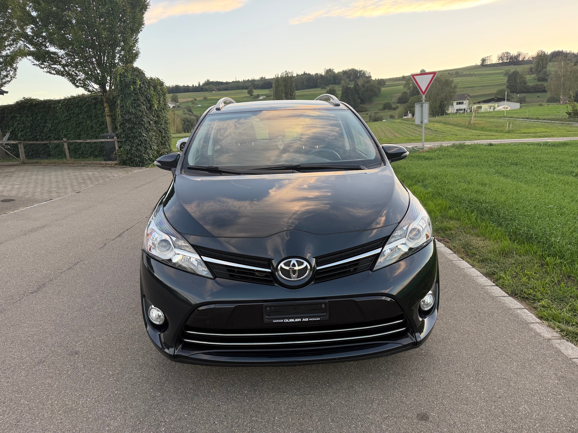 TOYOTA Verso 1.8 Trend-image-11
