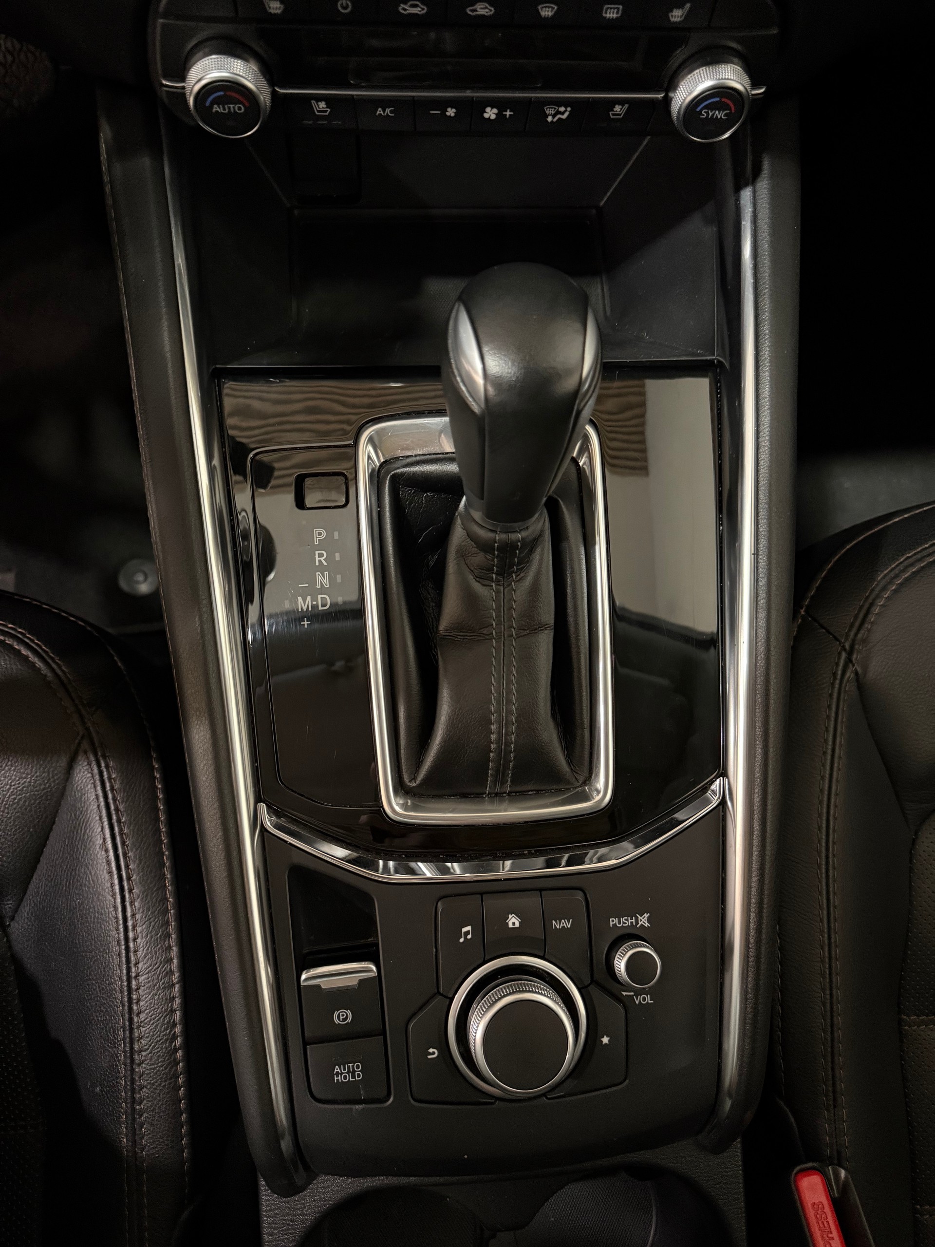 MAZDA CX-5 SKYACTIV-D 184 Revolution AWD Automat-image-13
