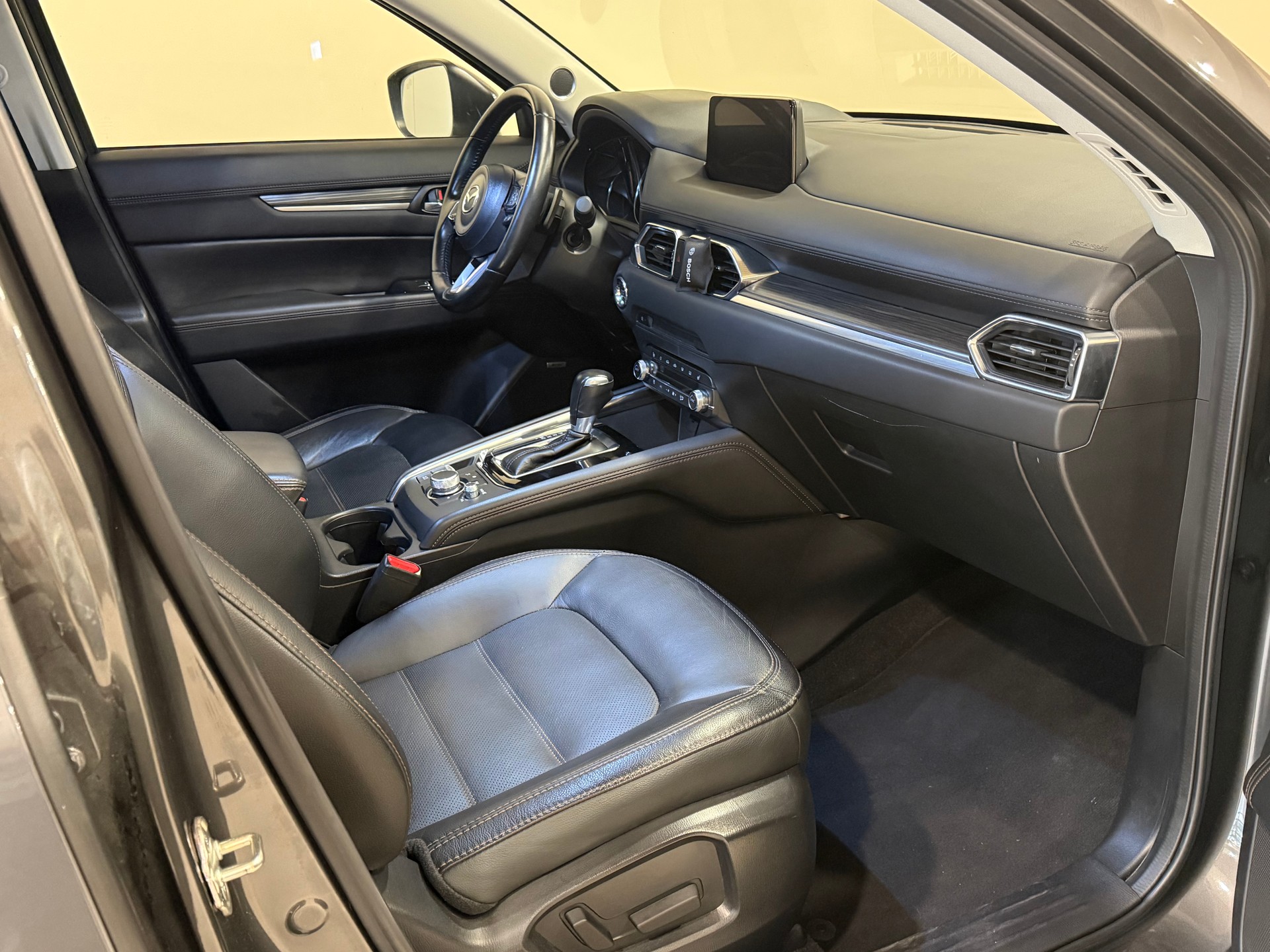 MAZDA CX-5 SKYACTIV-D 184 Revolution AWD Automat-image-9