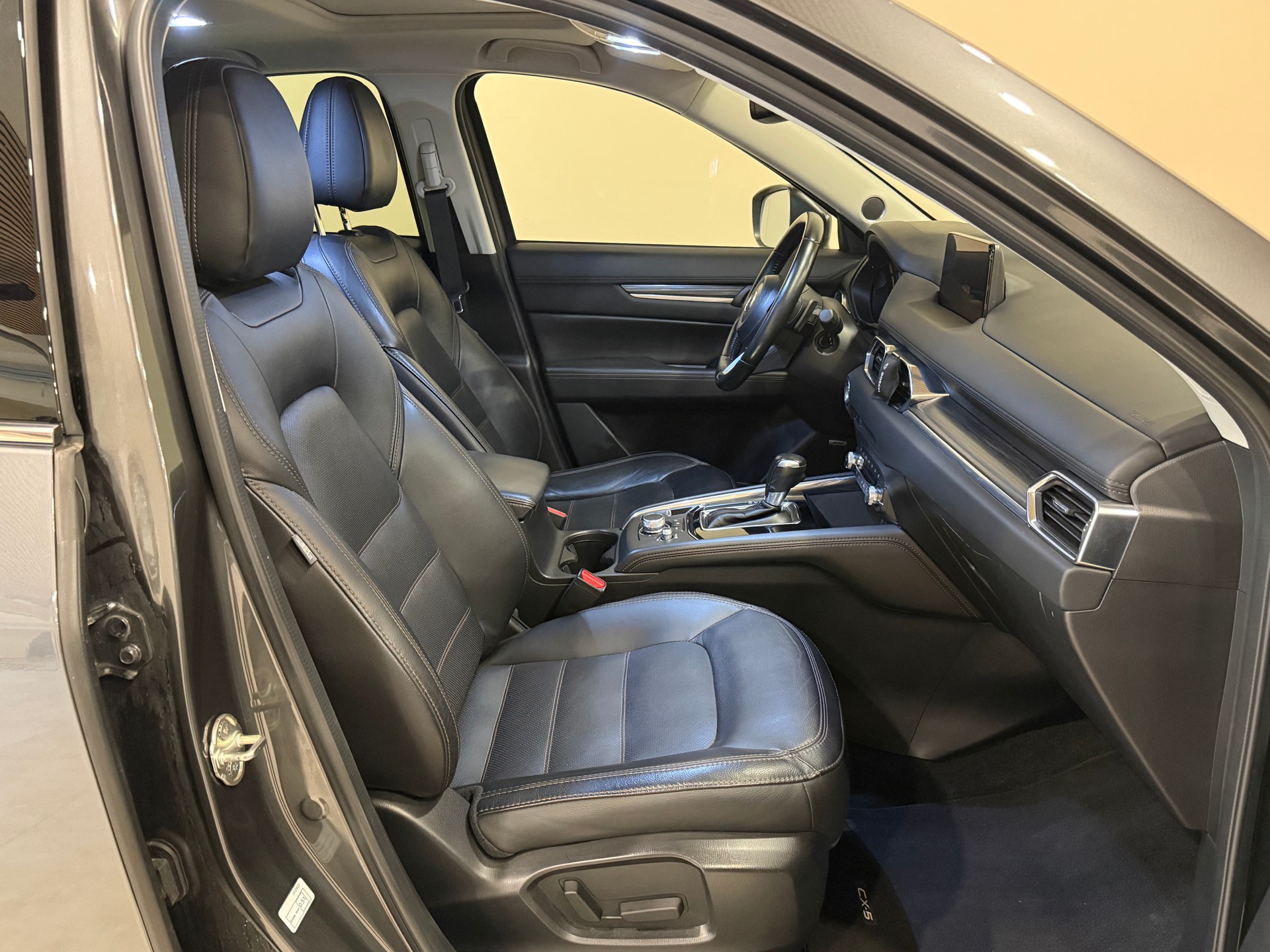 MAZDA CX-5 SKYACTIV-D 184 Revolution AWD Automat-image-8