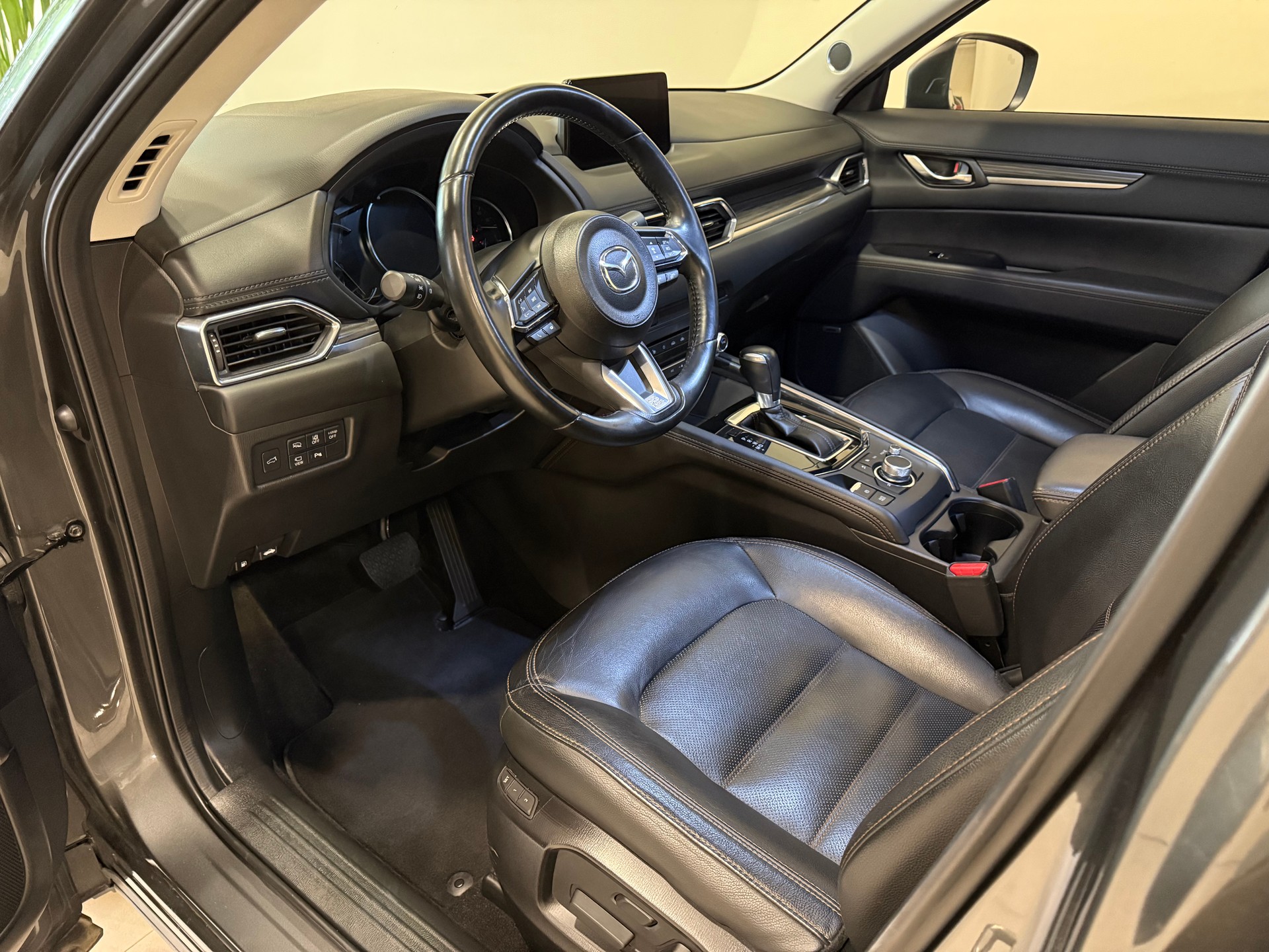 MAZDA CX-5 SKYACTIV-D 184 Revolution AWD Automat-image-6