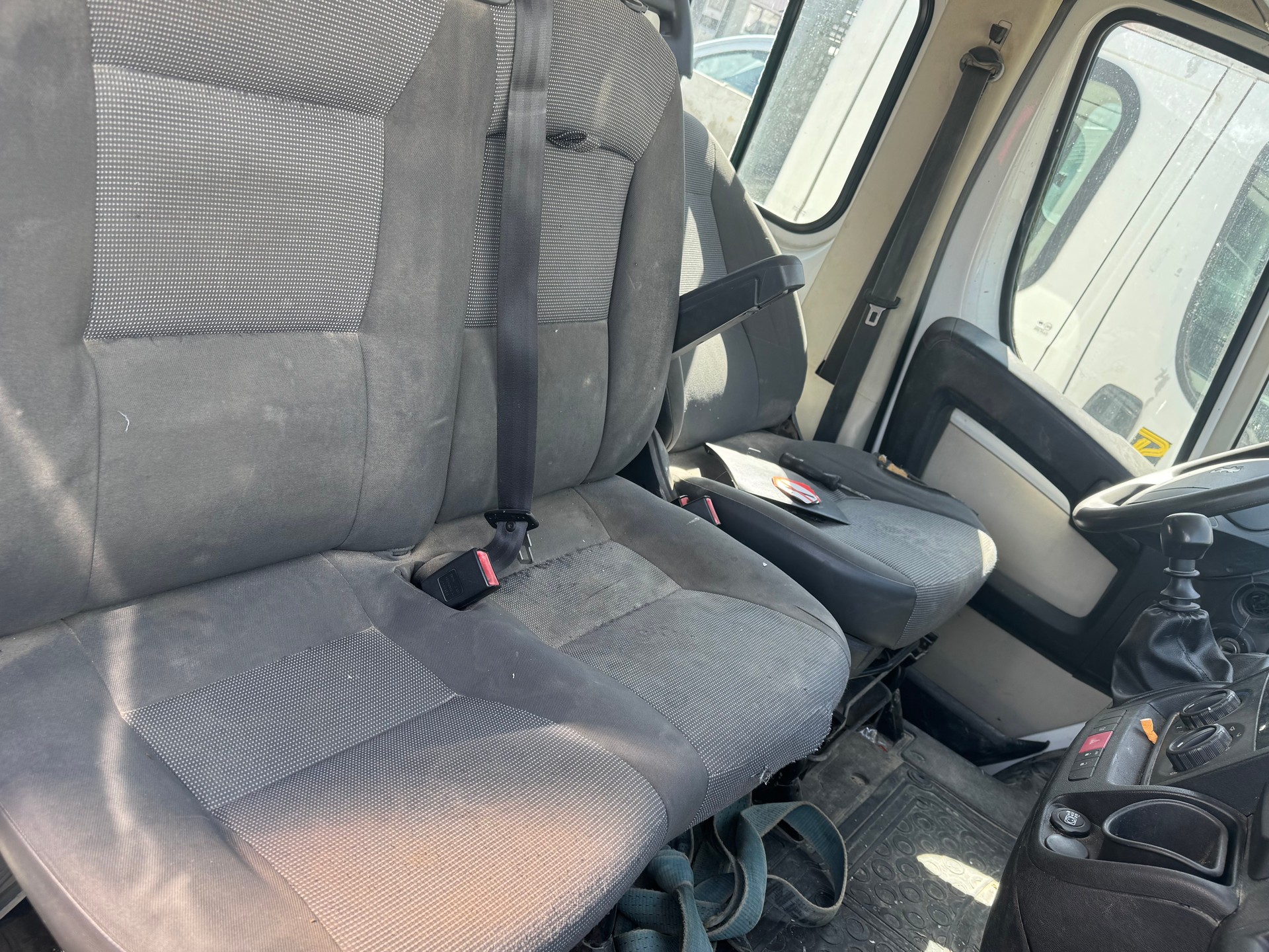 PEUGEOT Boxer 2.2 HDI 335 L3-image-4