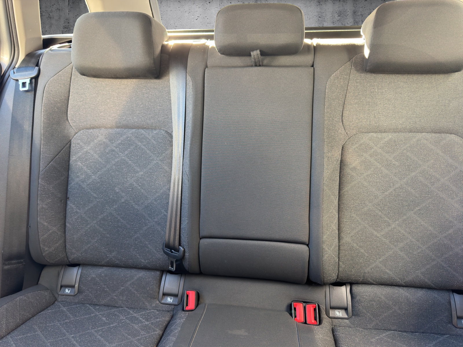 VW Golf Variant 1.0 eTSI mHEV Life DSG-image-12