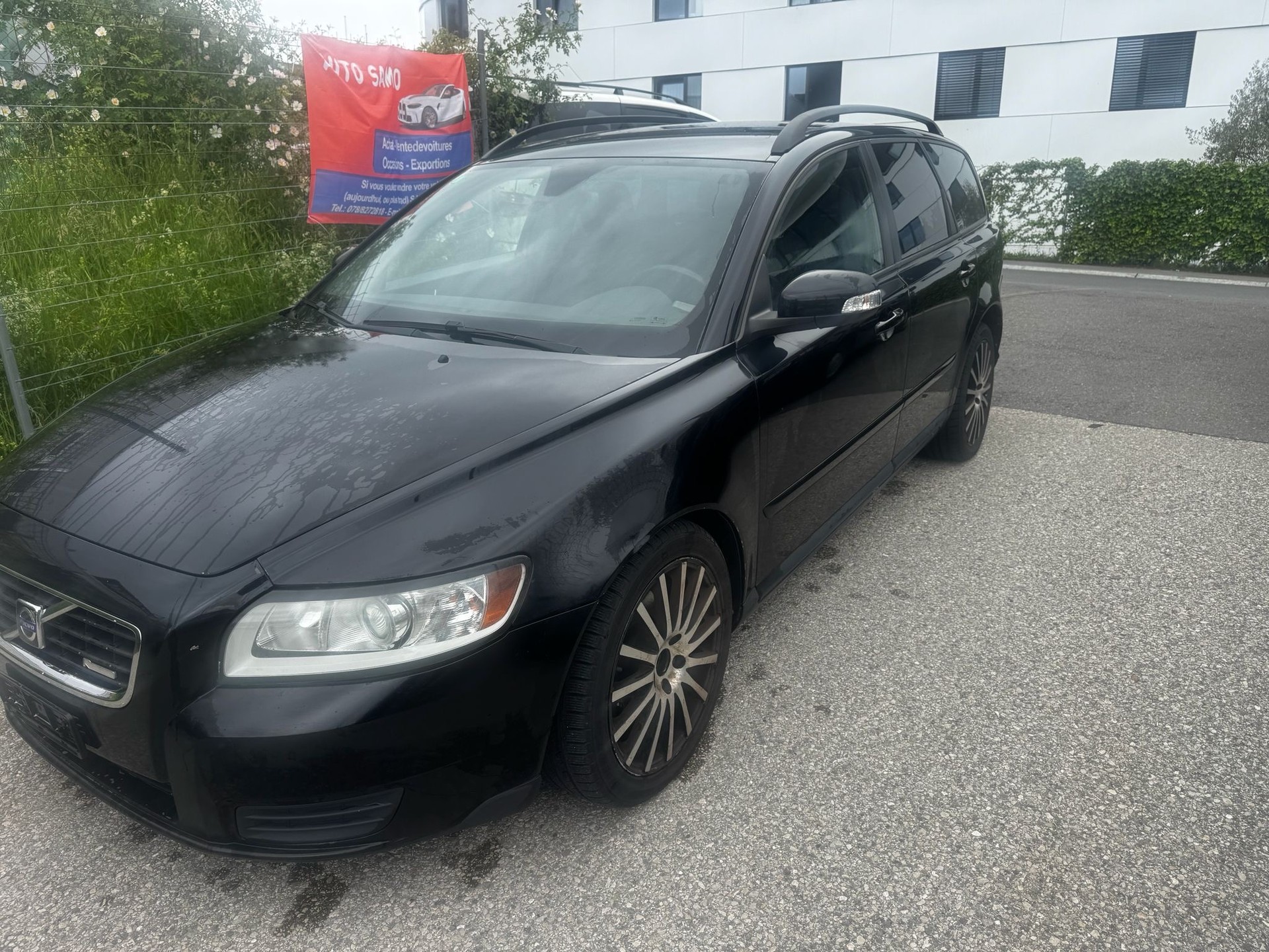 VOLVO V50 2.0D-image-2