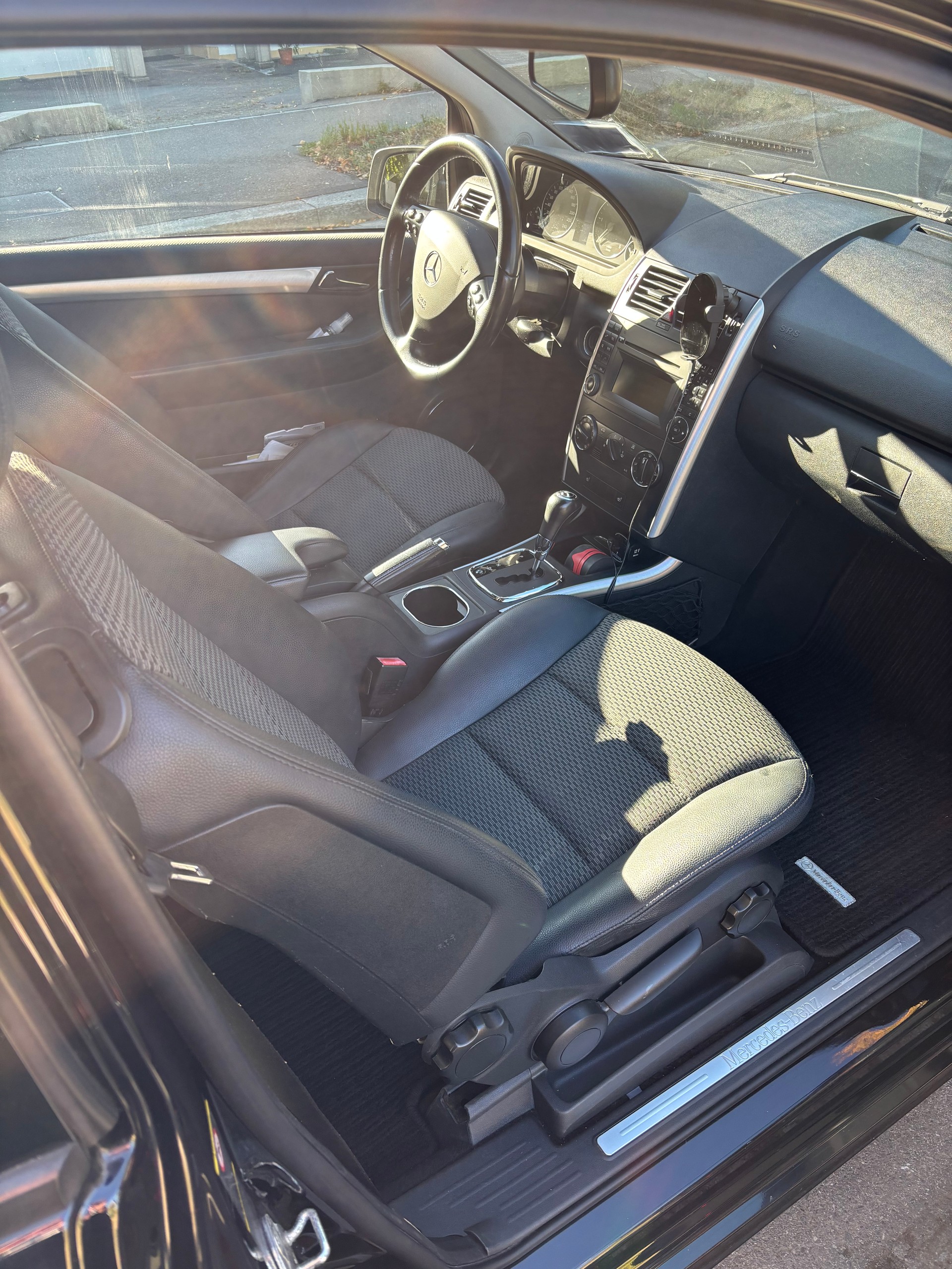 MERCEDES-BENZ 180-image-4
