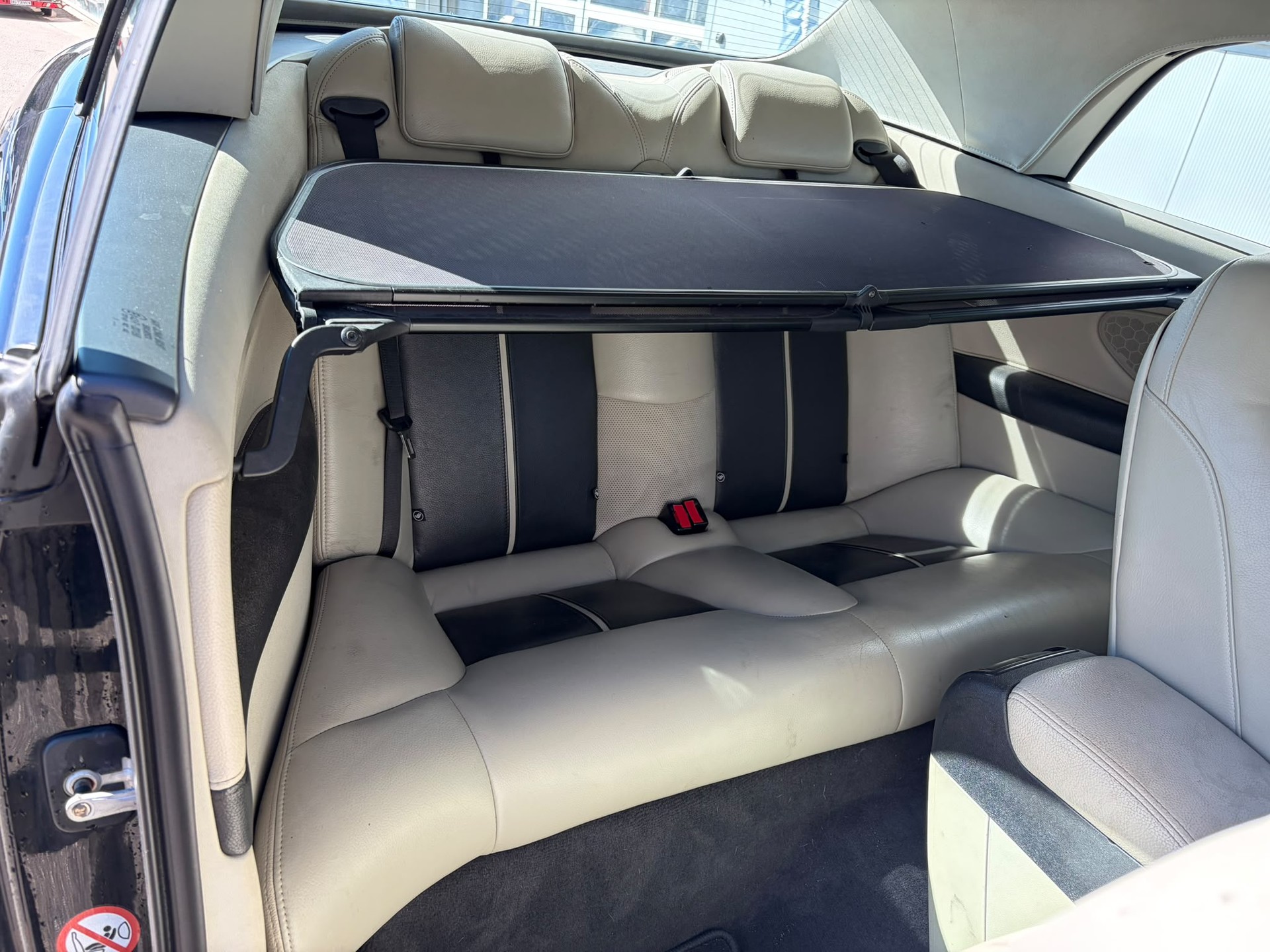 SAAB 9-3 2.0T Aero-image-9