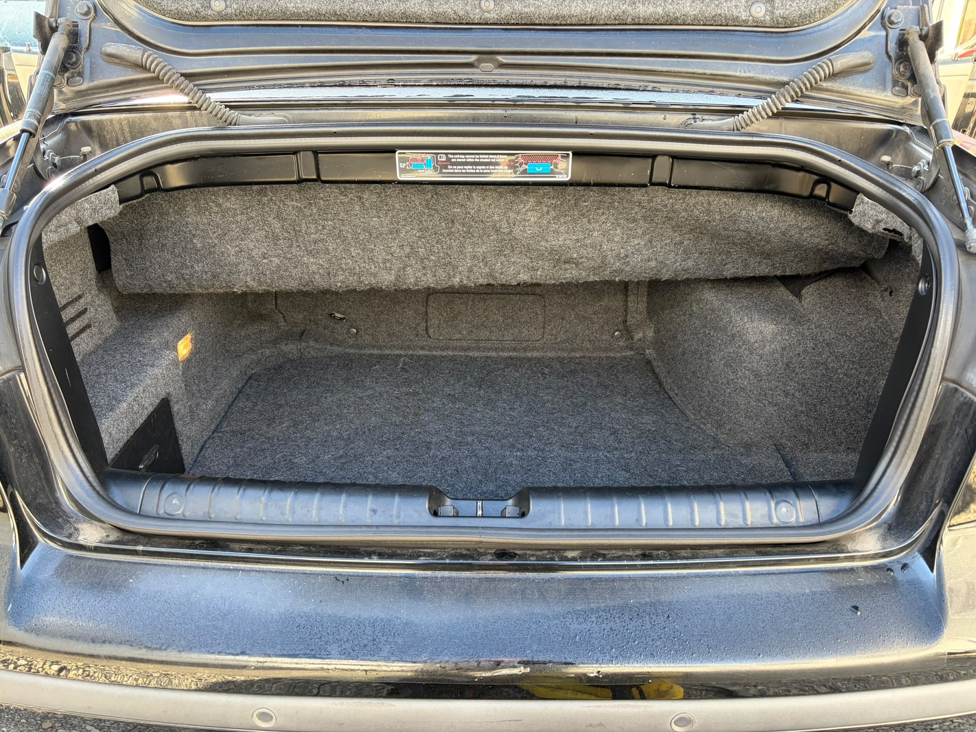 SAAB 9-3 2.0T Aero-image-11