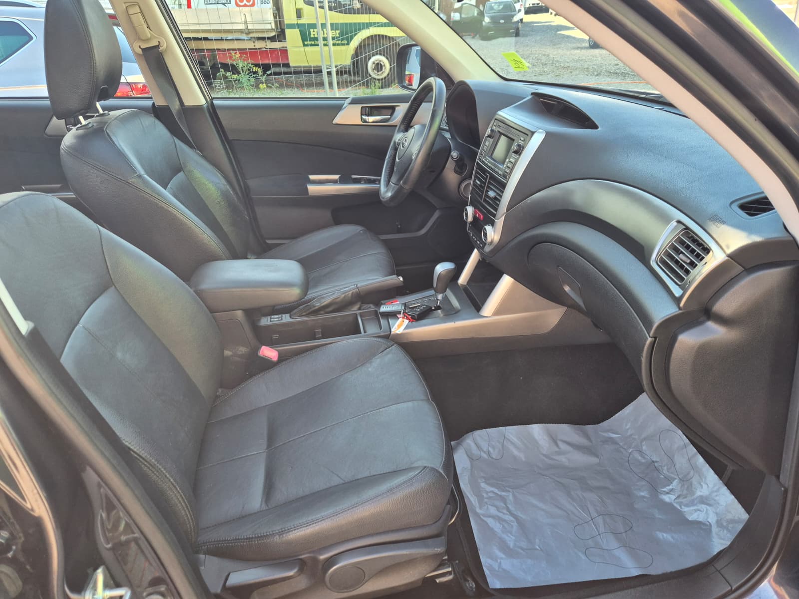 SUBARU Forester 2.0XS Limited-image-9