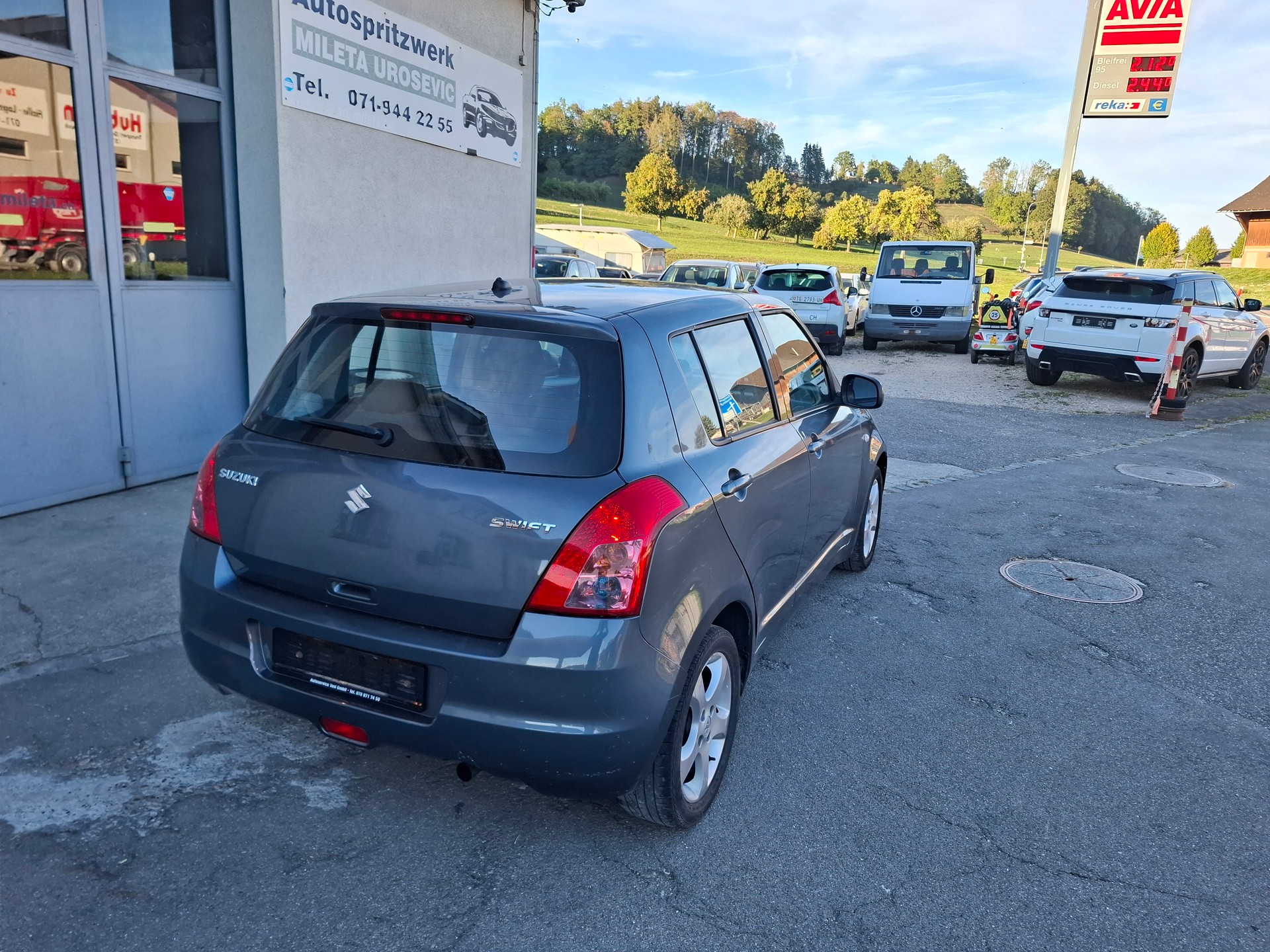 SUZUKI Swift 1.3i 16V GL-image-0