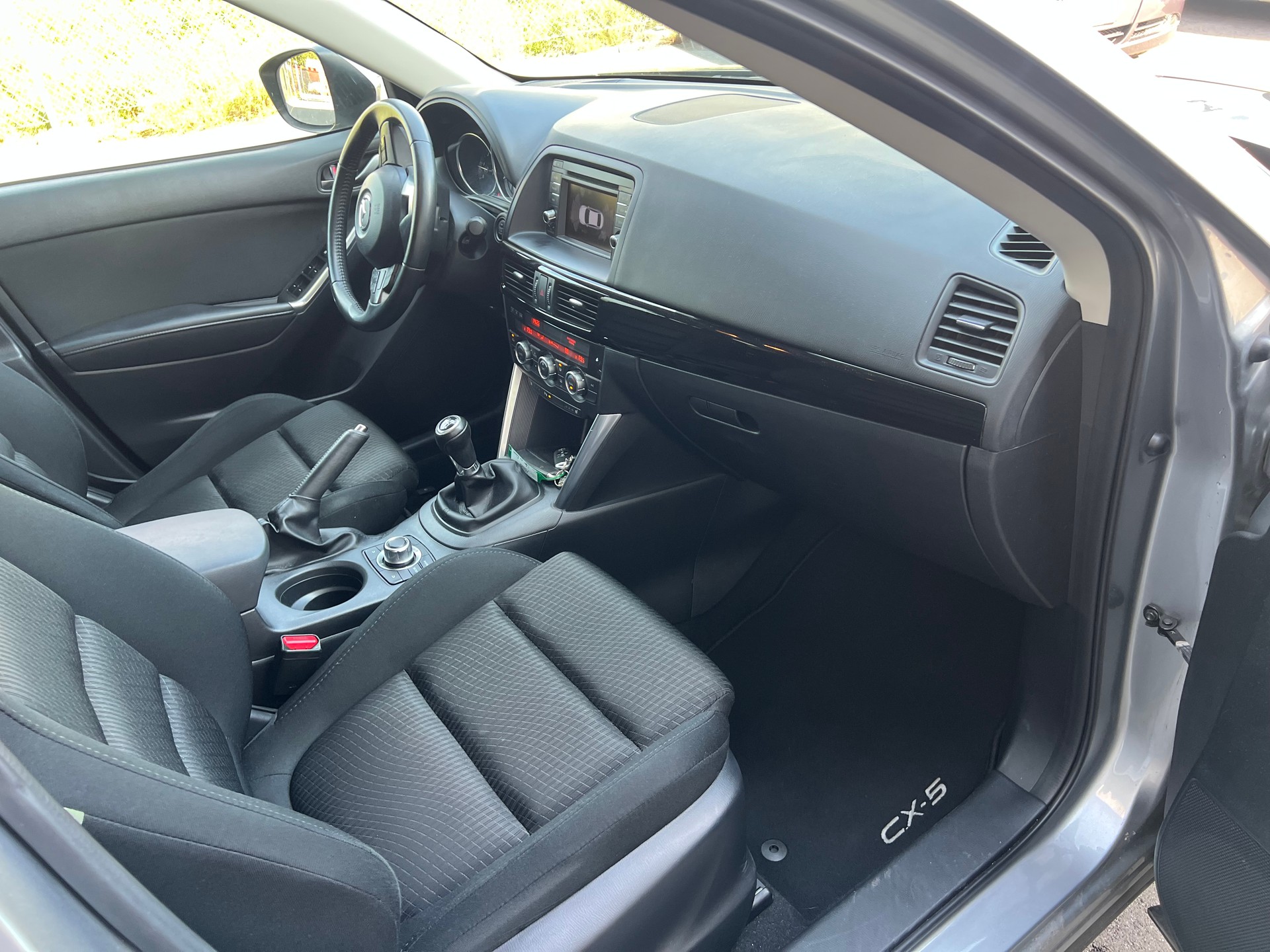 MAZDA CX-5 2.2 D Ambition 4x4 ** Navigation * Anhänerkupplung 2000 kg. * mit frisch ab MFK **-image-12