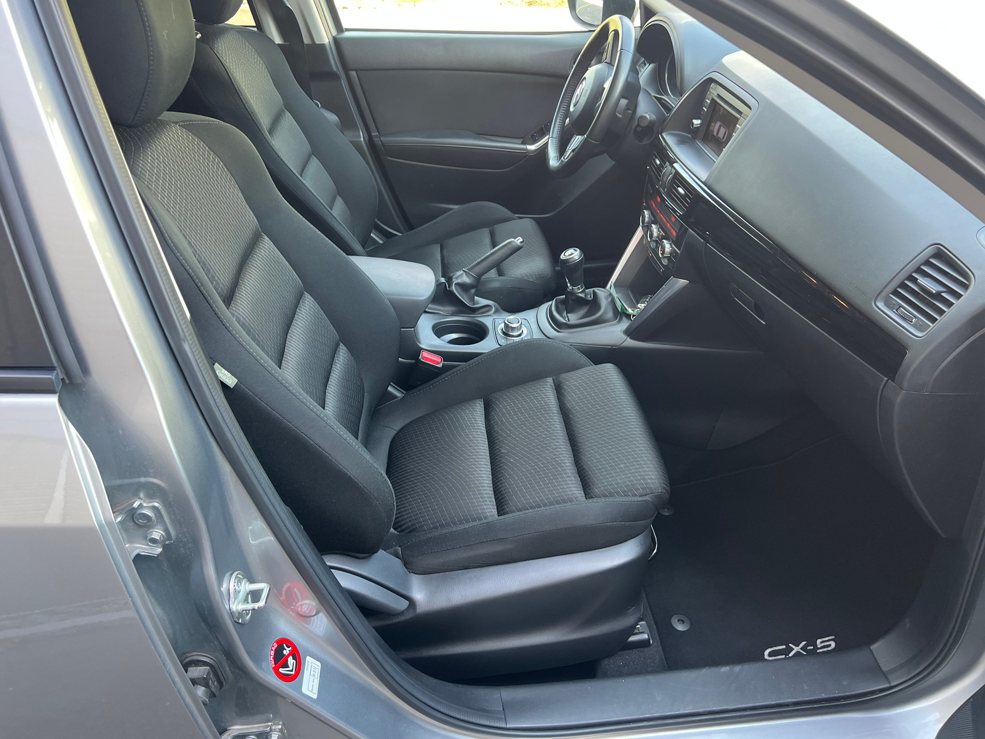 MAZDA CX-5 2.2 D Ambition 4x4 ** Navigation * Anhänerkupplung 2000 kg. * mit frisch ab MFK **-image-11