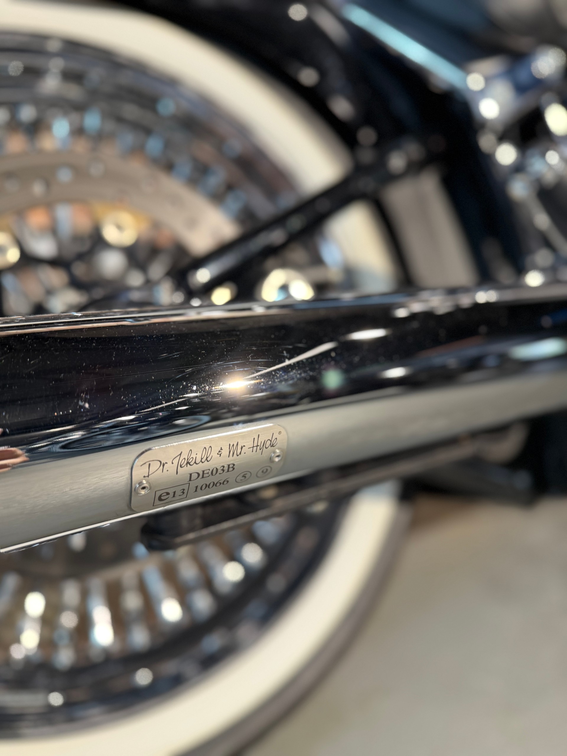 HARLEY-DAVIDSON FLSTNSE Softail Deluxe ABS CVO-image-11
