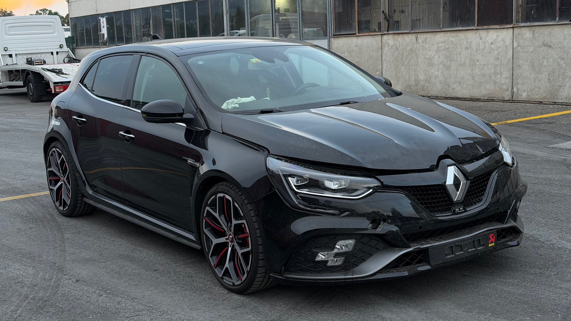 RENAULT Mégane Trophy 300-image-0