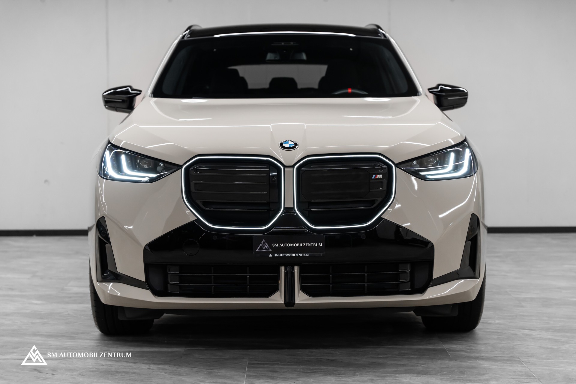BMW X3 M50i 48V M Sport Pro / Werksgarantie / Panorama / 360° / Standheizung / Lenkradheizung / AHK-showroom-element-1