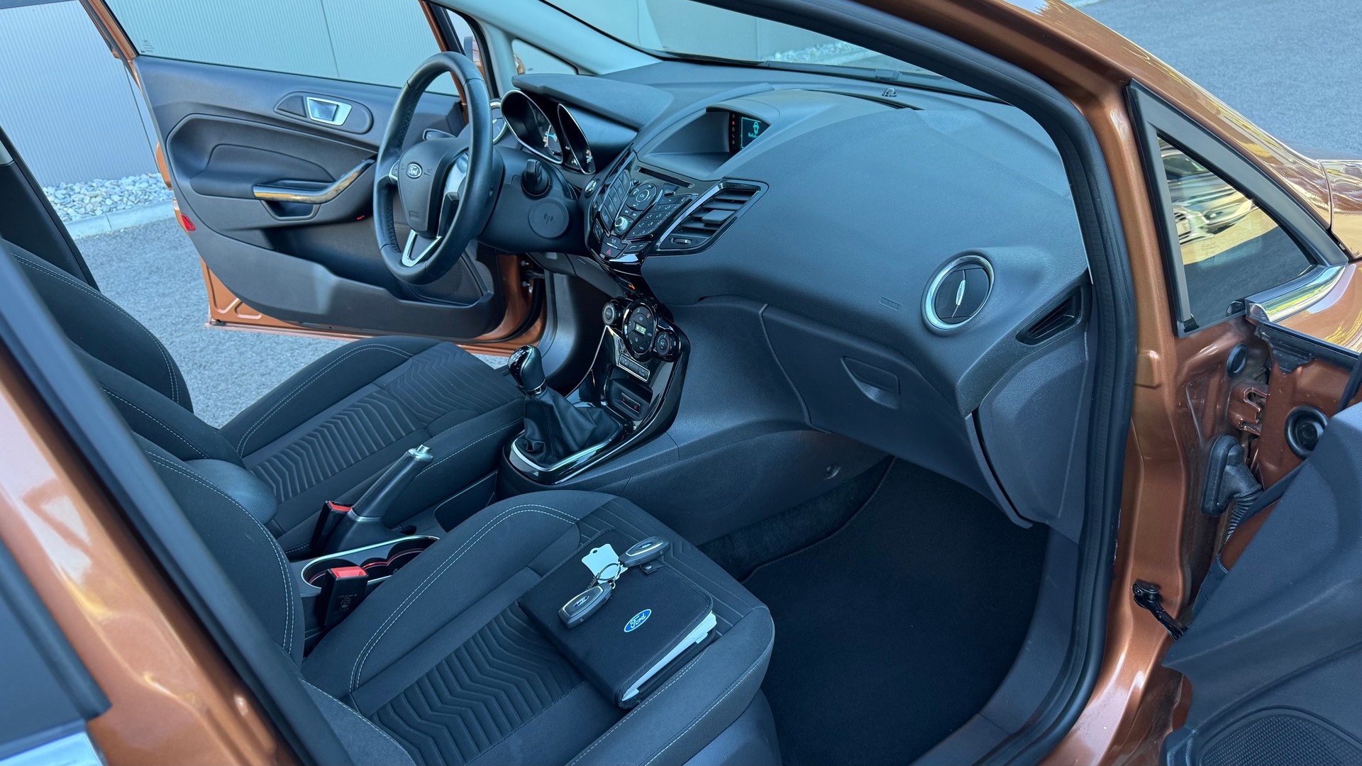FORD Fiesta 1.0 SCTi Trend-image-13