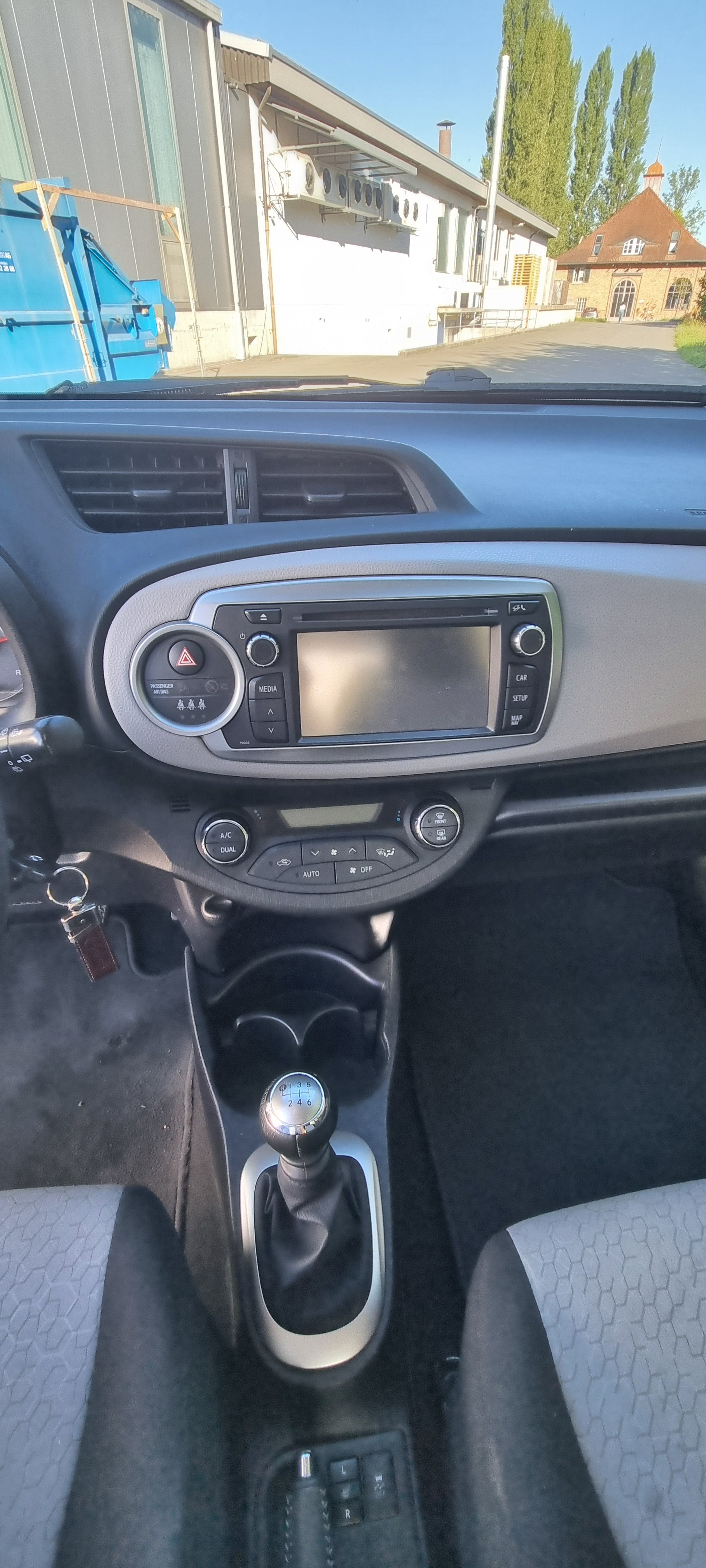 TOYOTA 1.33 VVT-i Sol-image-5