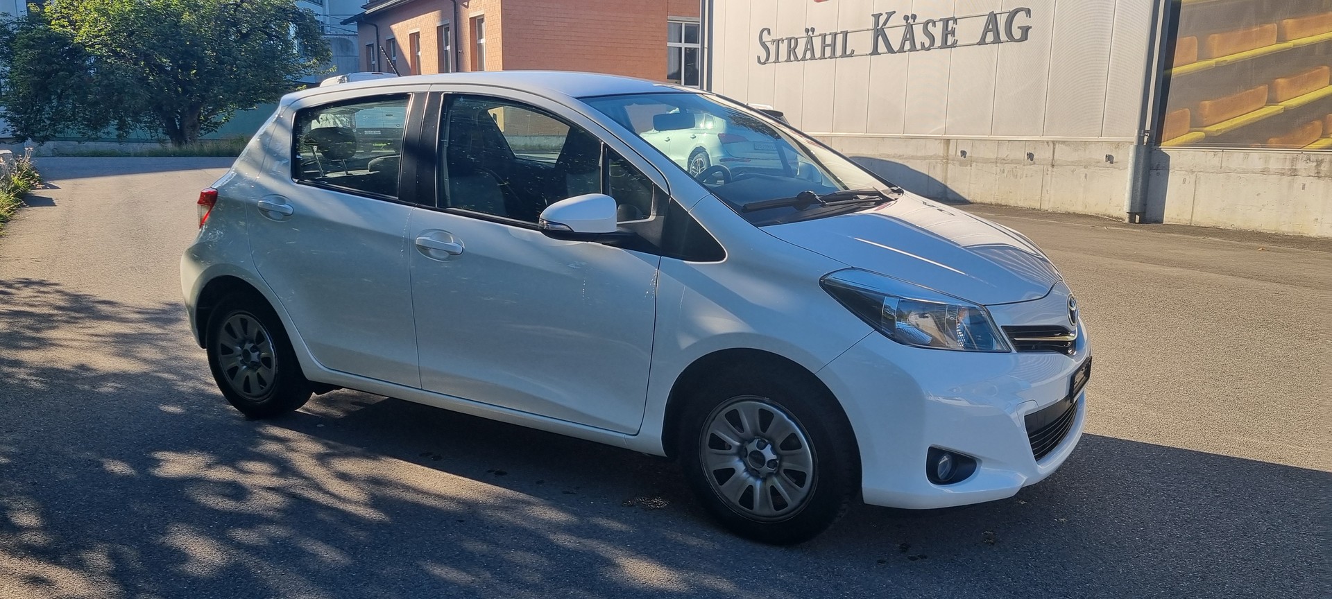 TOYOTA 1.33 VVT-i Sol-image-1