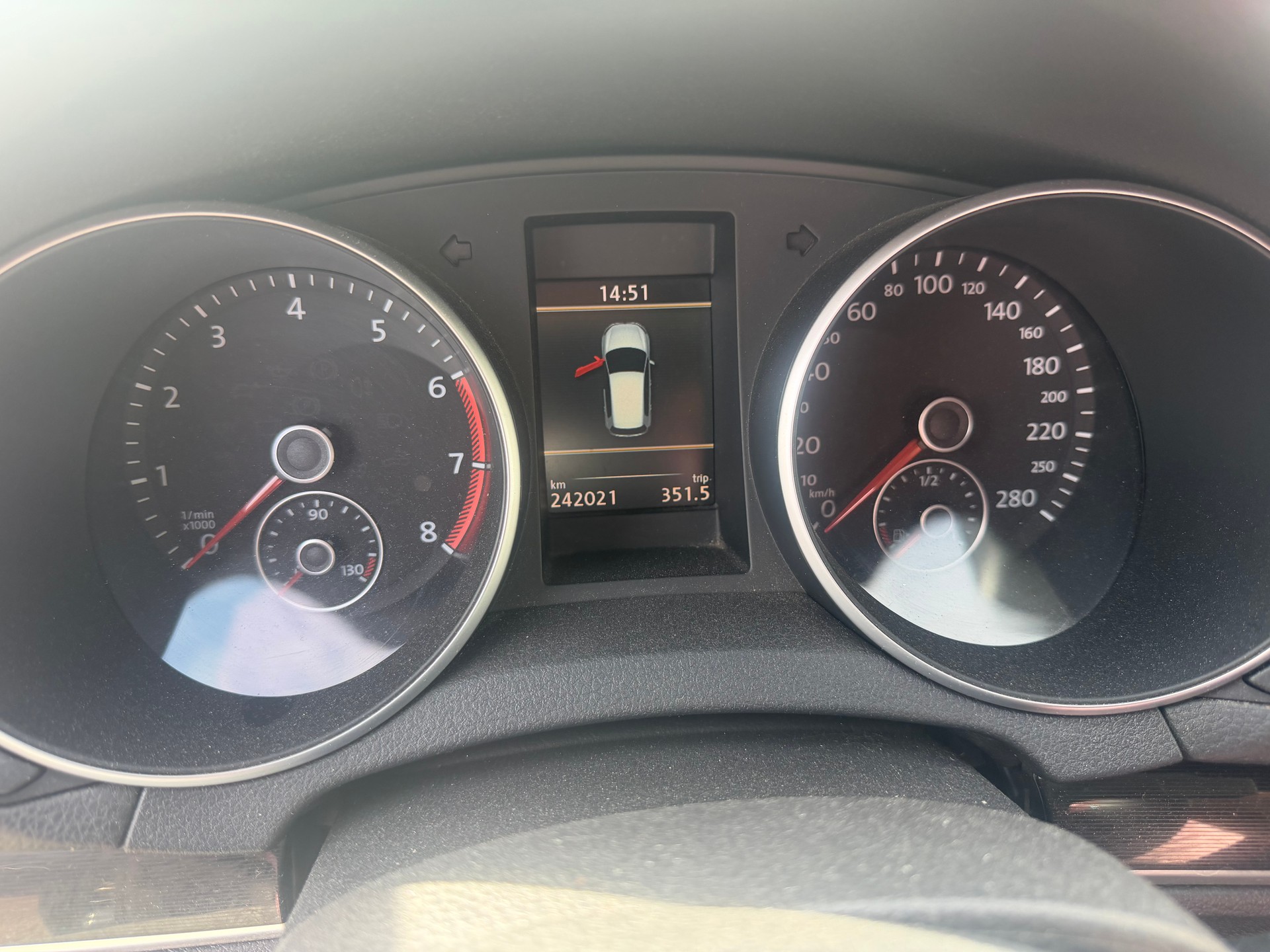 VW Golf 2.0 TSI GTI Team DSG-image-6