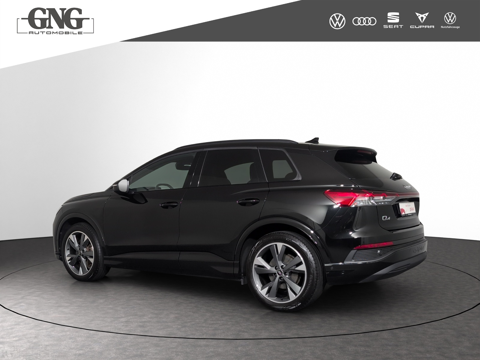 AUDI Q4 e-tron 45 quattro-image-1