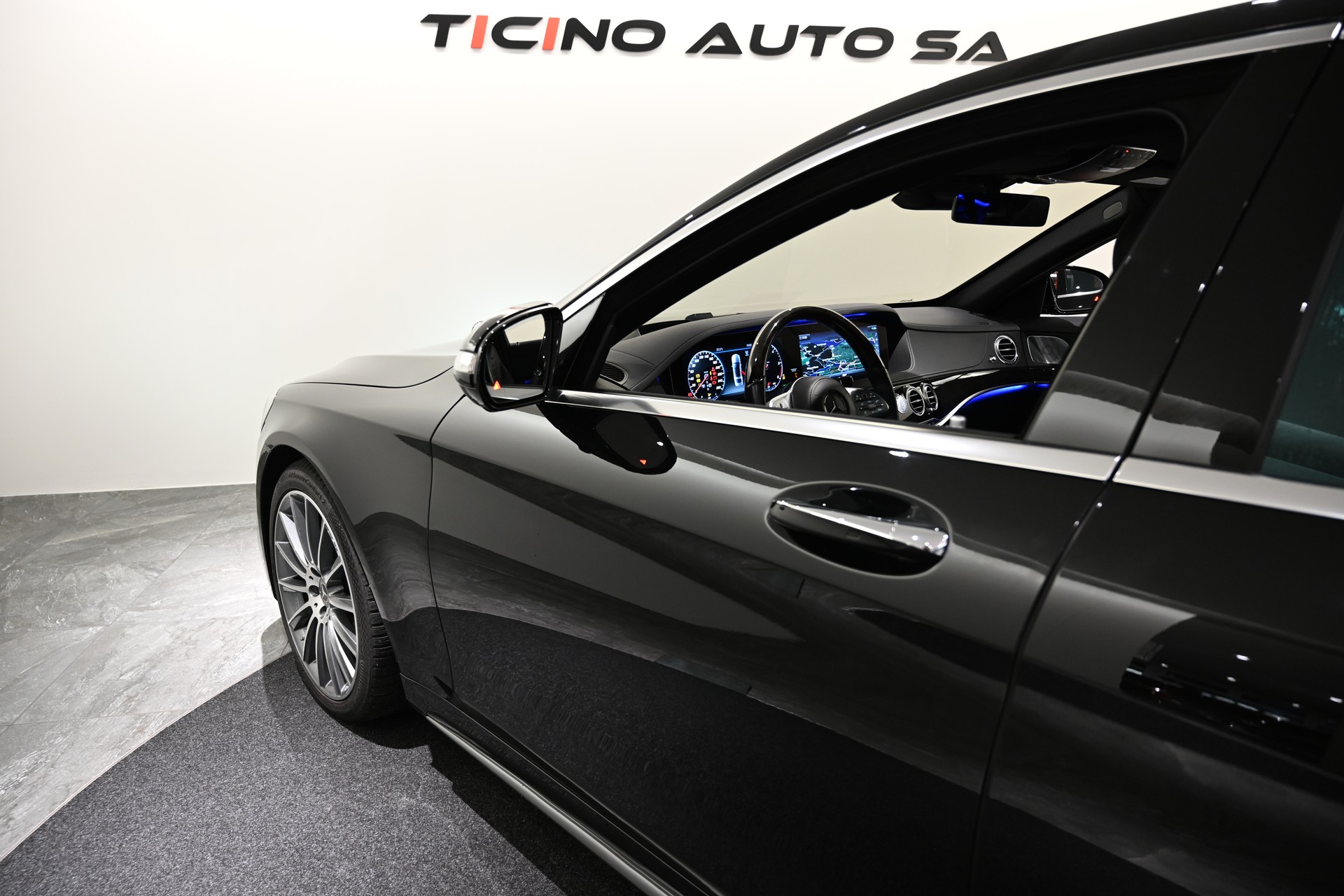 MERCEDES-BENZ S 350 d L 4Matic 9G-Tronic-image-17