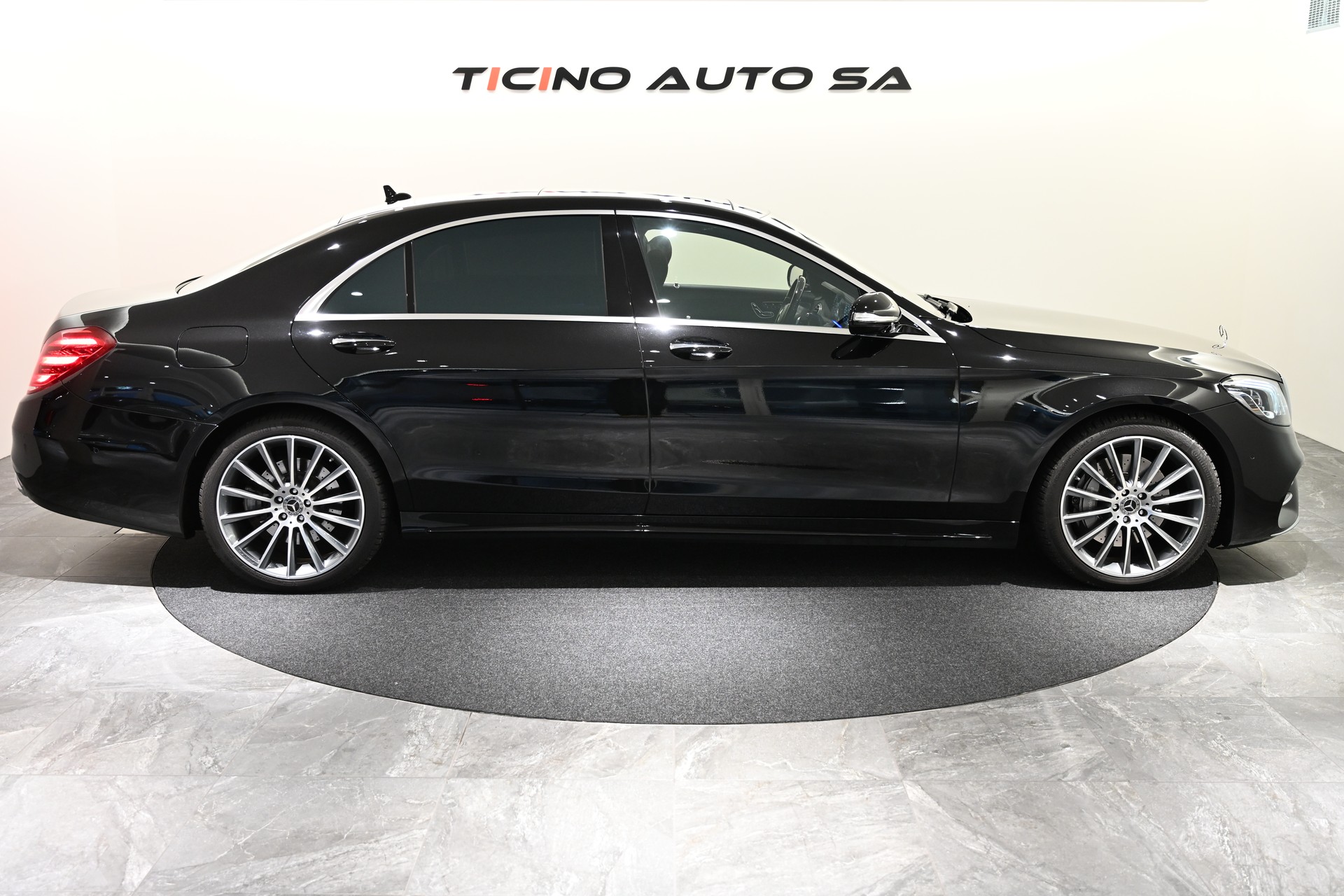 MERCEDES-BENZ S 350 d L 4Matic 9G-Tronic-image-12