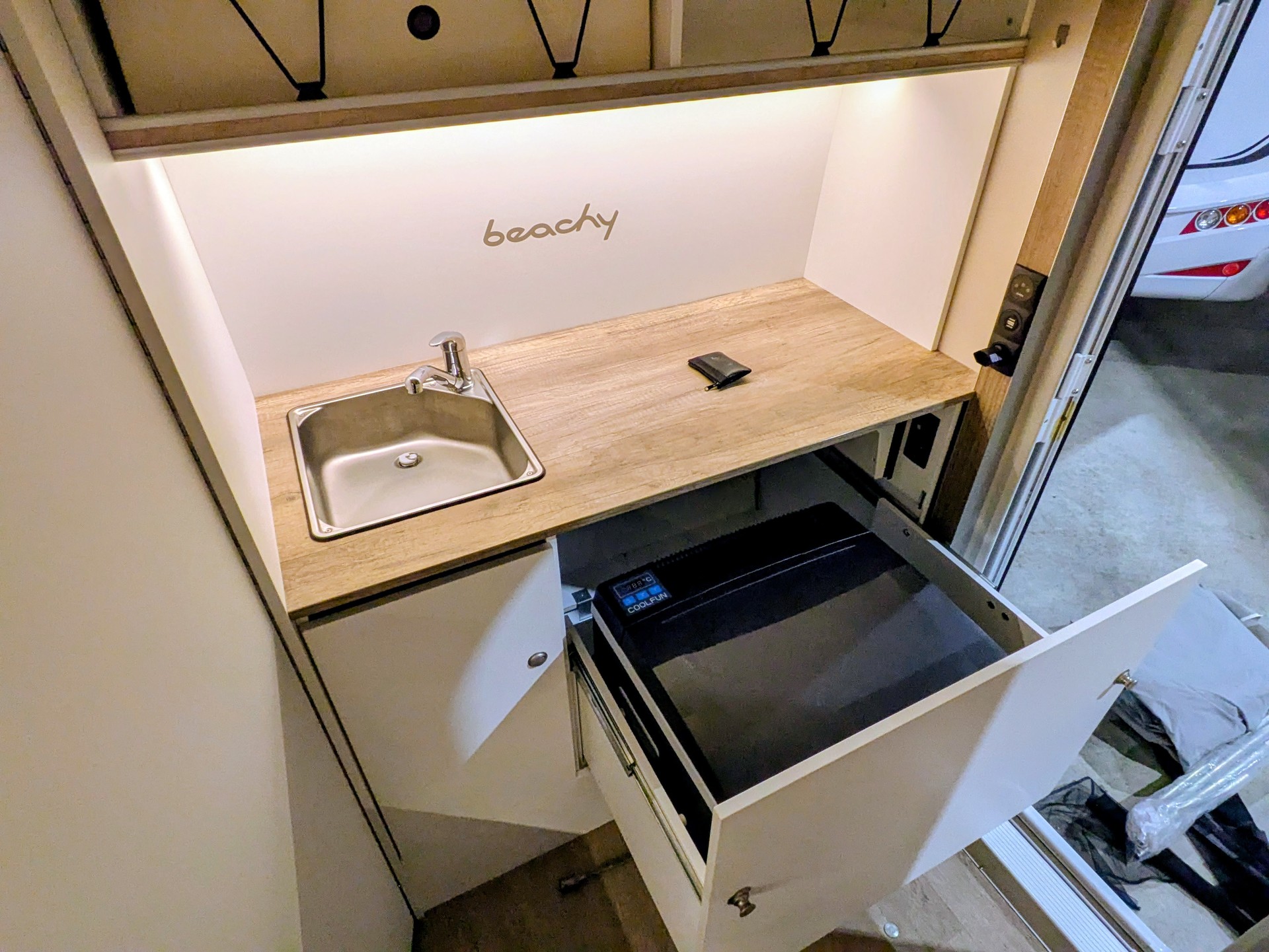 HOBBY Beachy 420-image-11