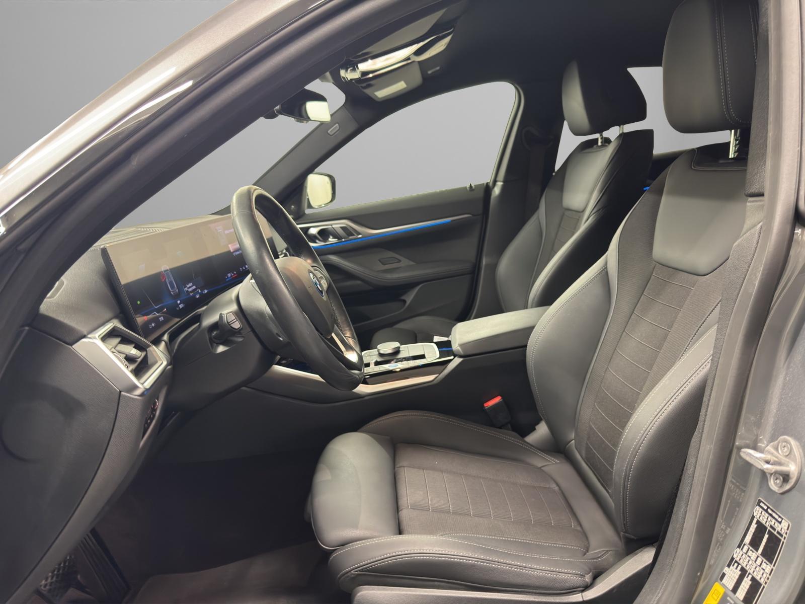 BMW i4 Limousine-image-10